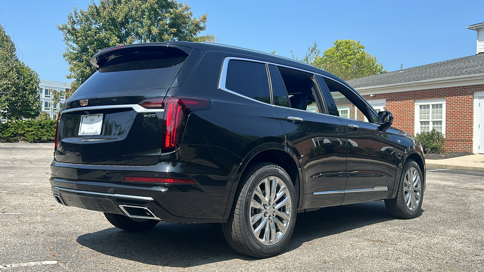 2025 Cadillac XT6 Premium Luxury 10