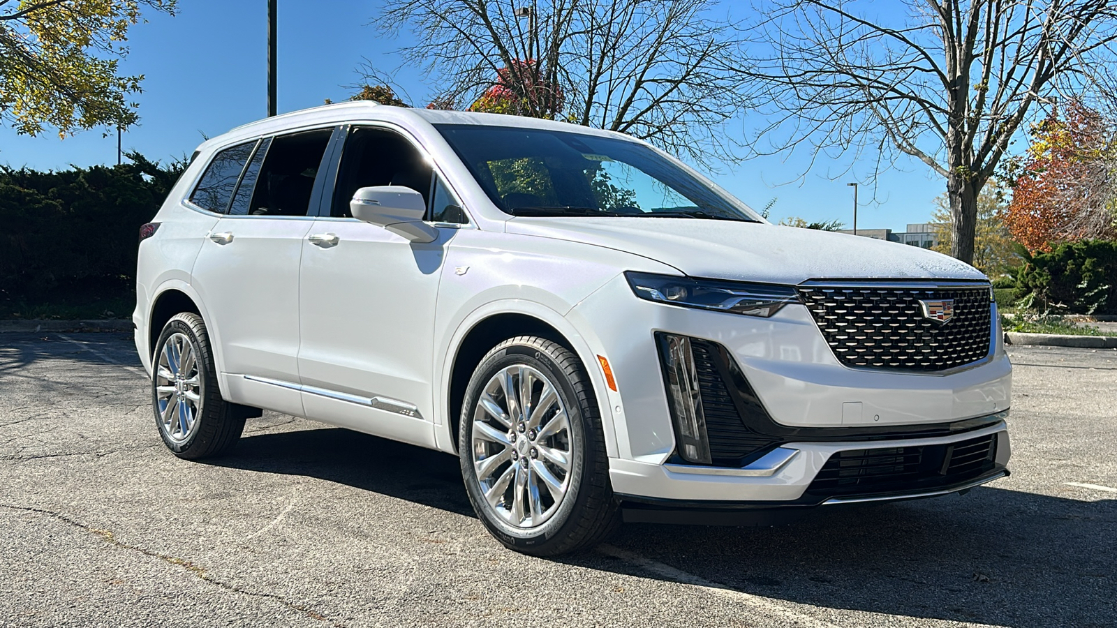 2025 Cadillac XT6 Premium Luxury 2