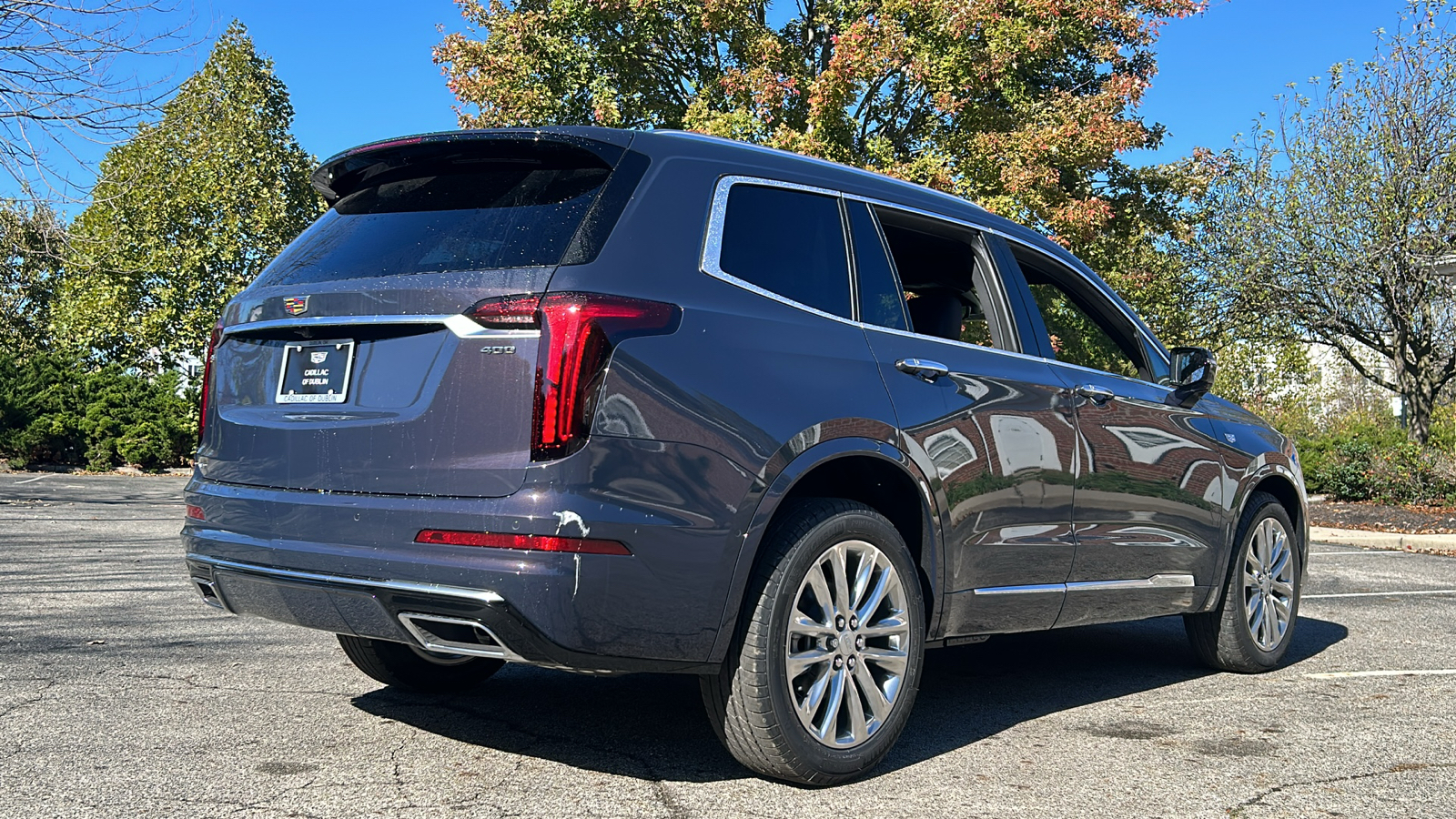 2025 Cadillac XT6 Premium Luxury 10