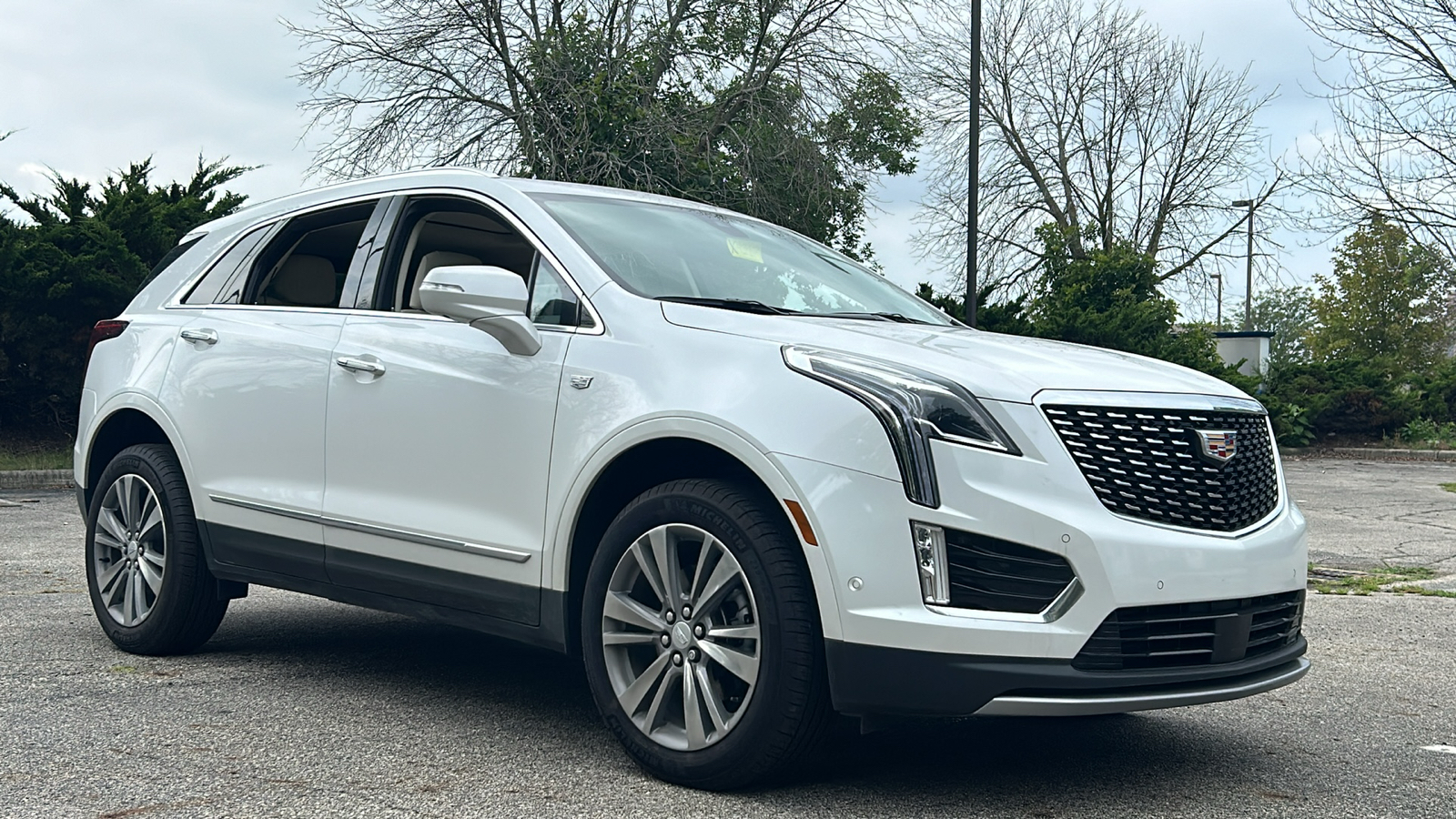 2024 Cadillac XT5 Premium Luxury 2