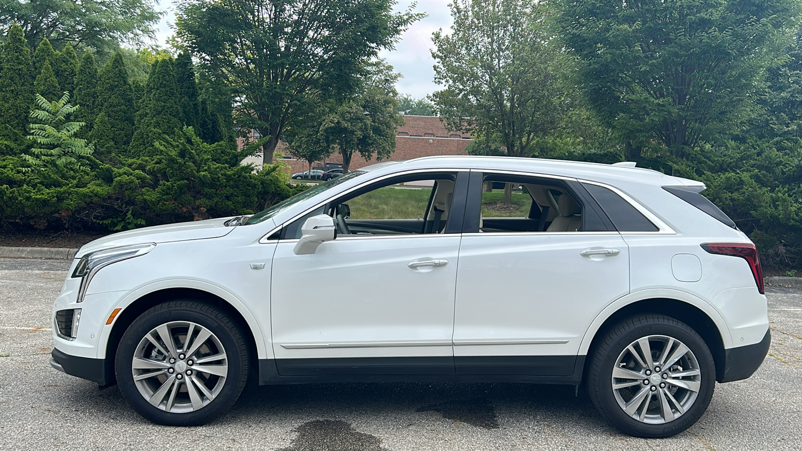 2024 Cadillac XT5 Premium Luxury 16