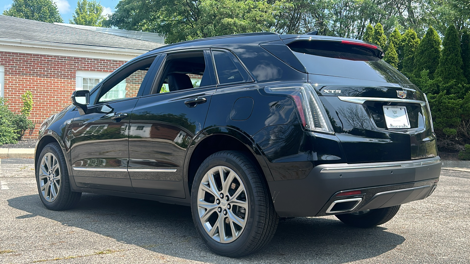 2021 Cadillac XT5 Sport 14