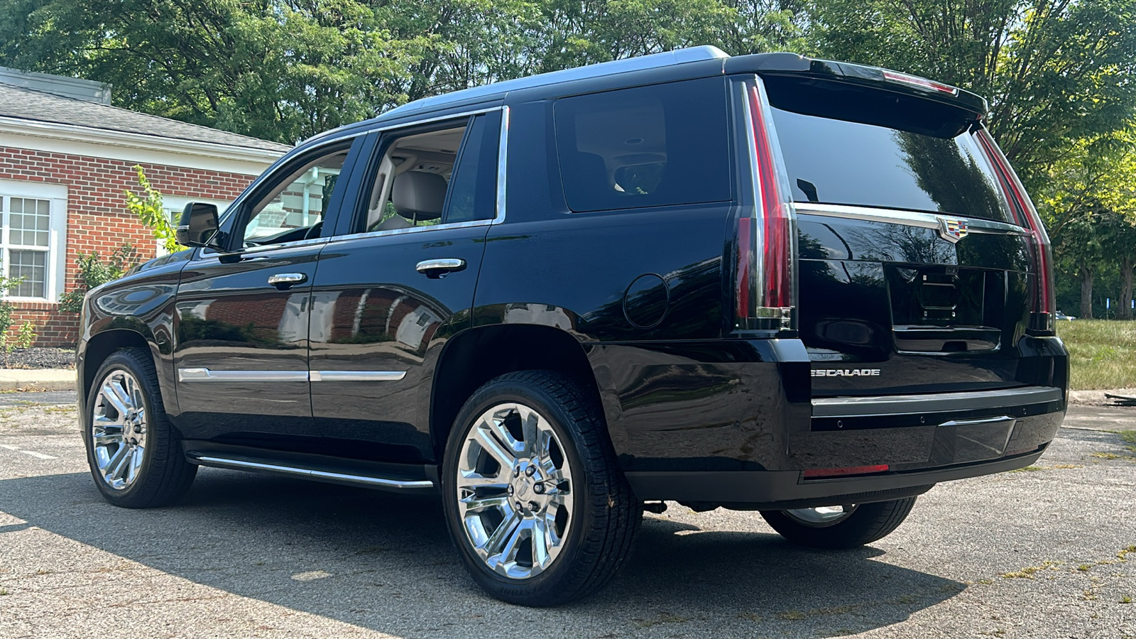 2020 Cadillac Escalade Premium Luxury 14