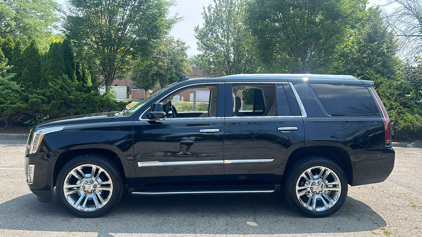 2020 Cadillac Escalade Premium Luxury 15