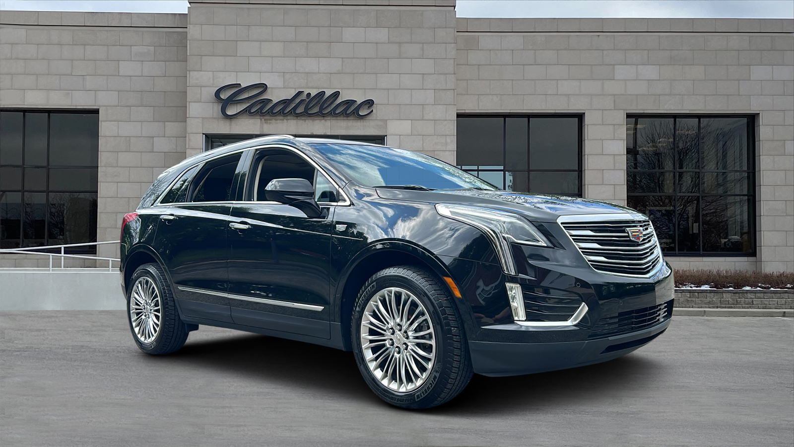 2017 Cadillac XT5 Premium Luxury 1