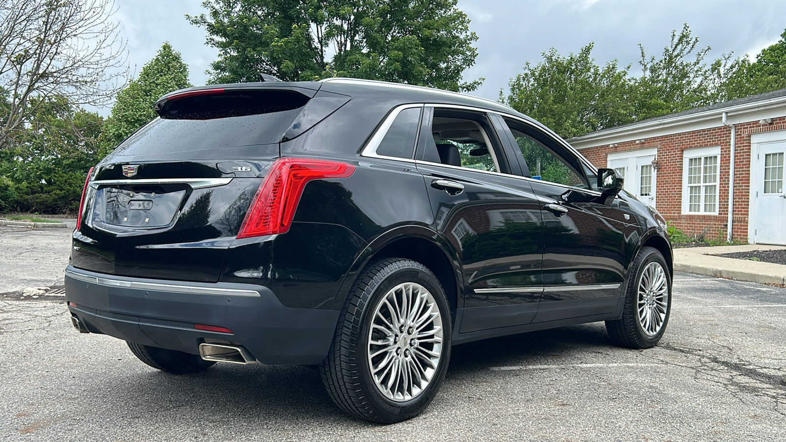 2017 Cadillac XT5 Premium Luxury 10