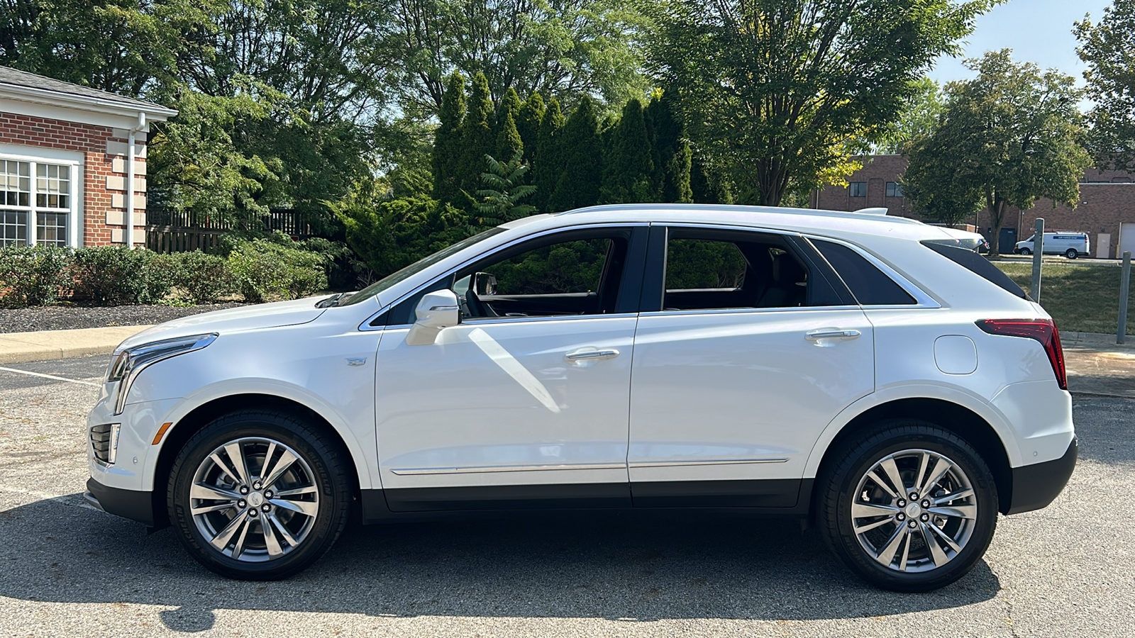 2025 Cadillac XT5 Premium Luxury 16