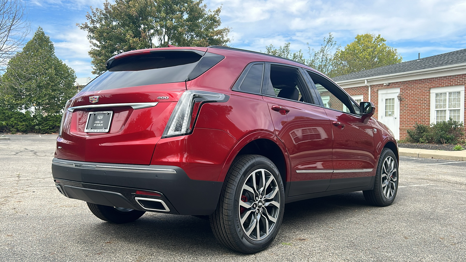 2025 Cadillac XT5 Sport 10