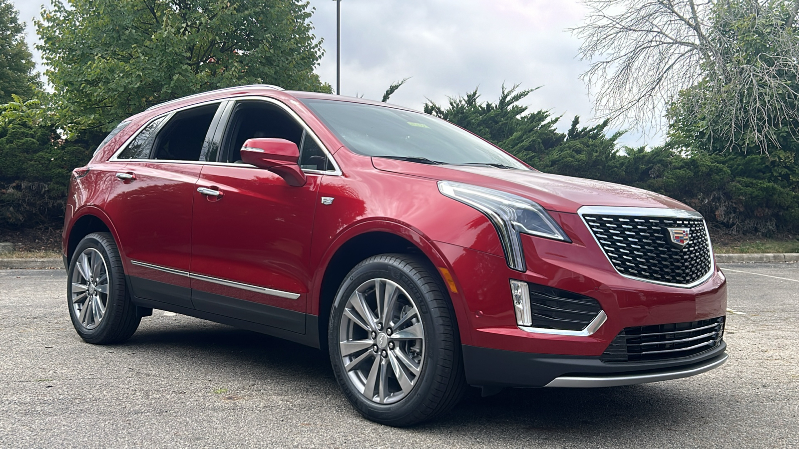 2025 Cadillac XT5 Premium Luxury 2