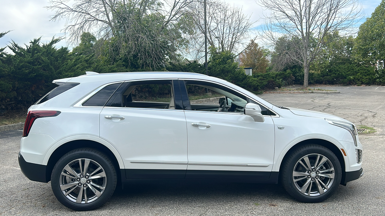 2025 Cadillac XT5 Premium Luxury 3