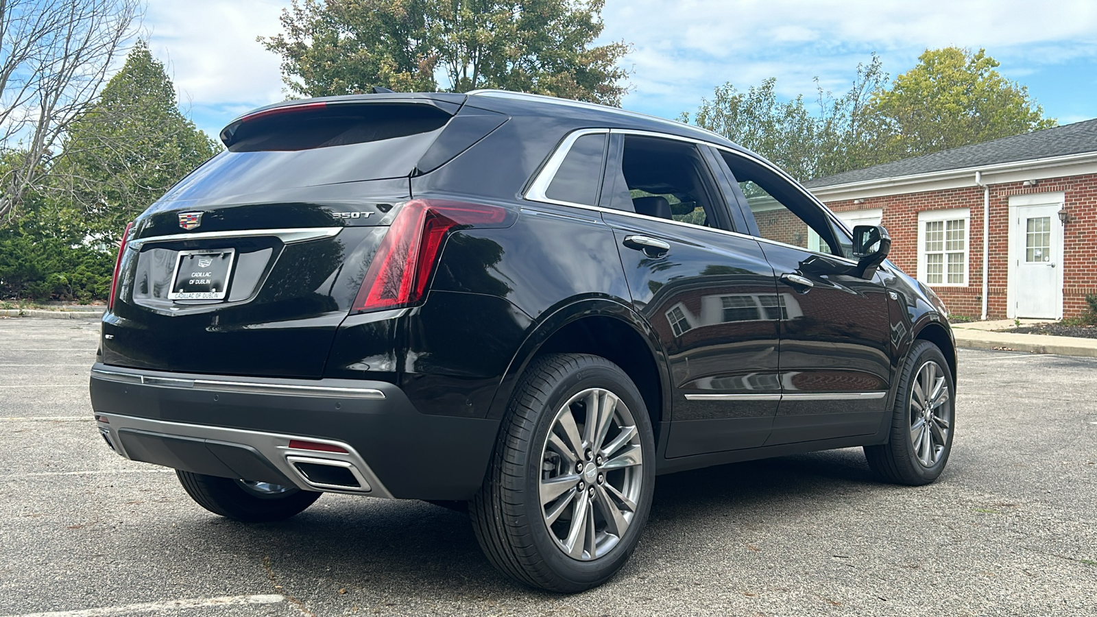 2025 Cadillac XT5 Premium Luxury 10