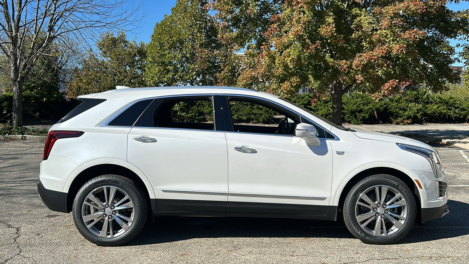 2025 Cadillac XT5 Premium Luxury 4