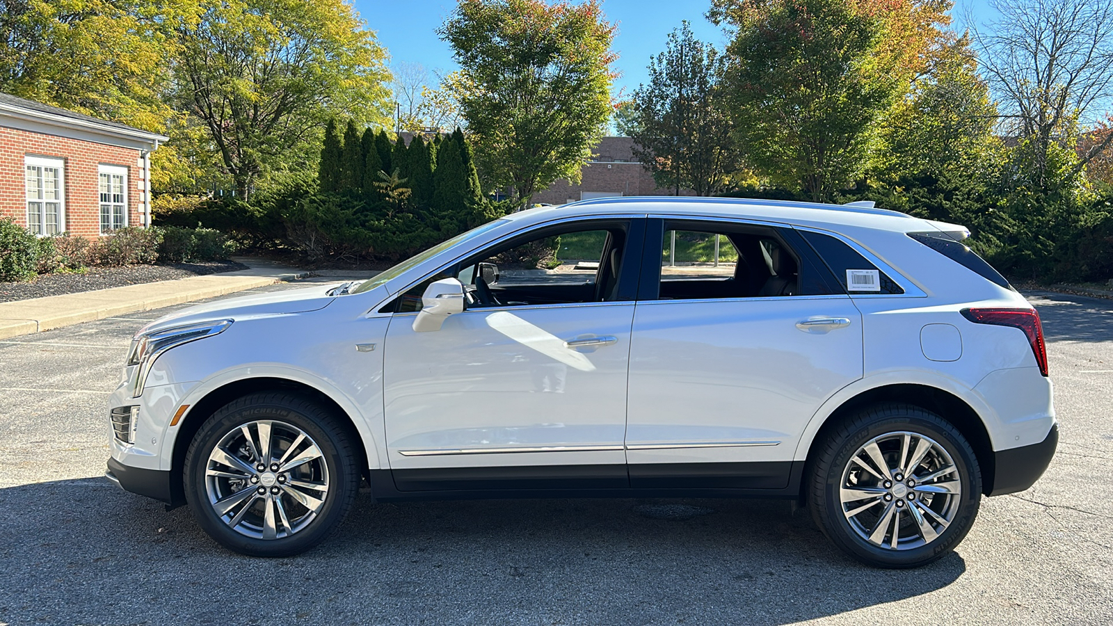 2025 Cadillac XT5 Premium Luxury 17