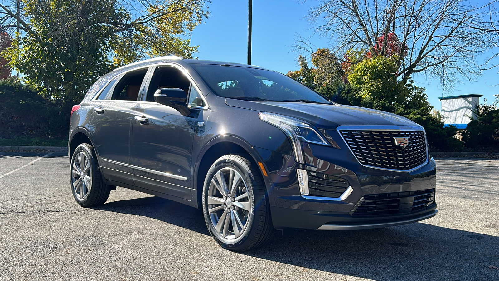 2025 Cadillac XT5 Premium Luxury 2