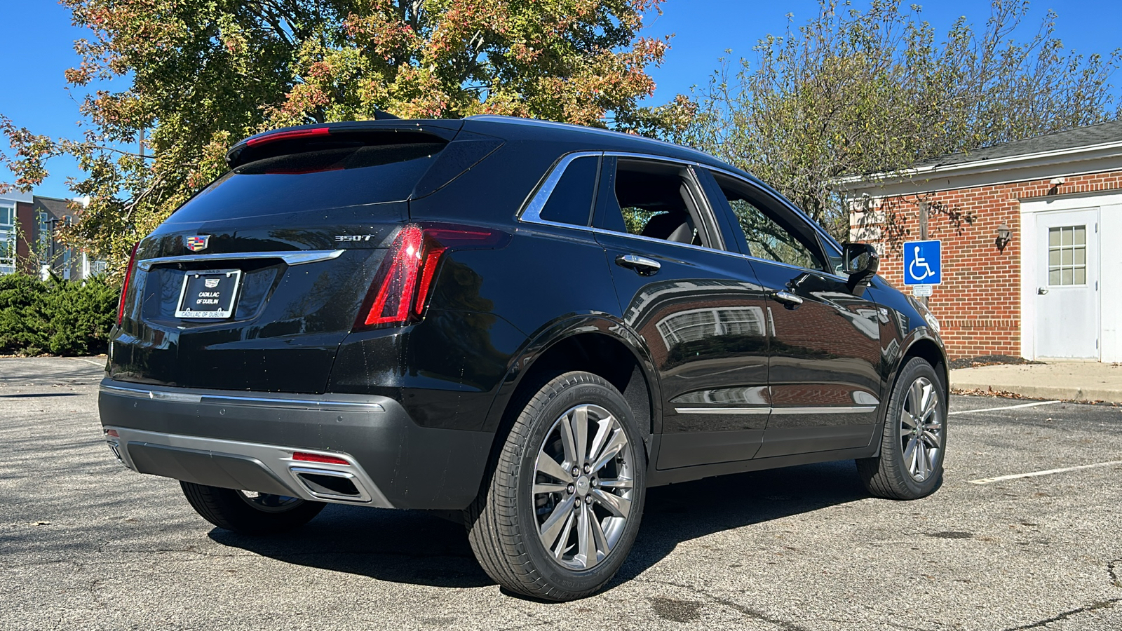 2025 Cadillac XT5 Premium Luxury 11