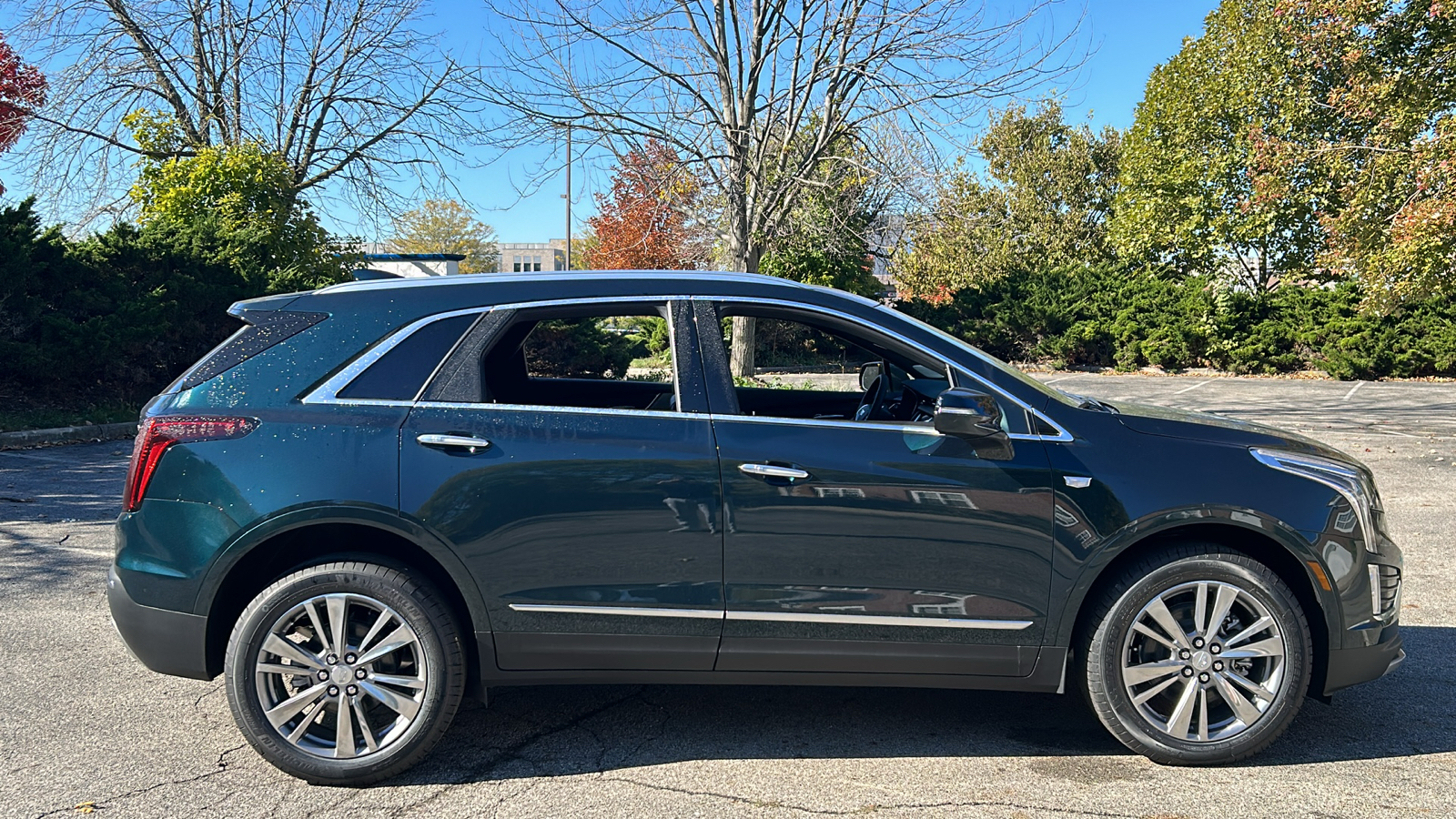 2025 Cadillac XT5 Premium Luxury 4