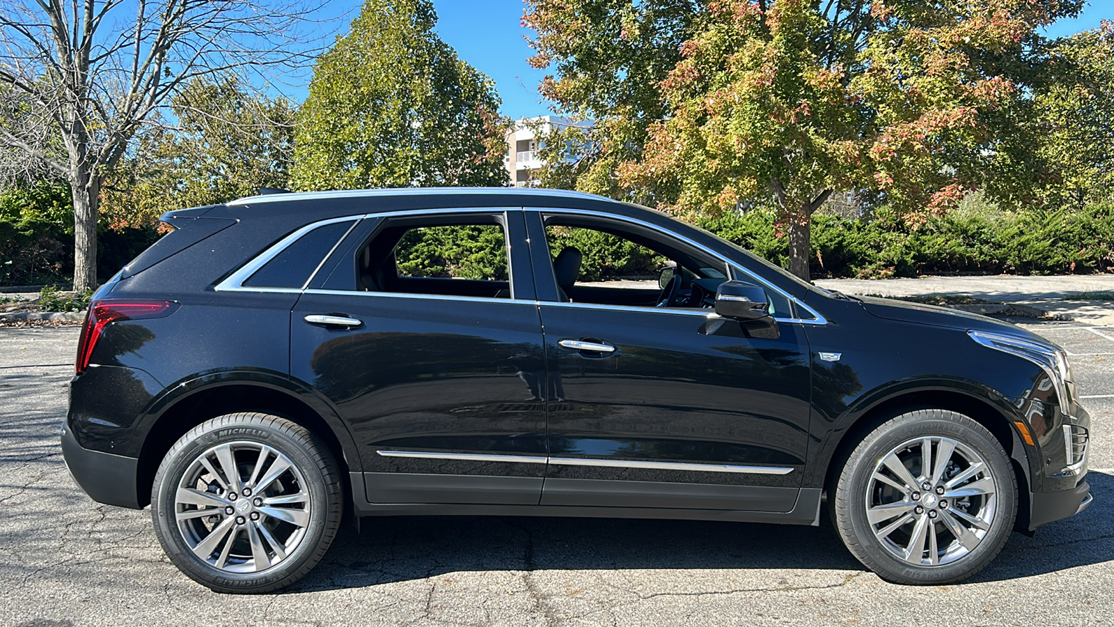 2025 Cadillac XT5 Premium Luxury 3