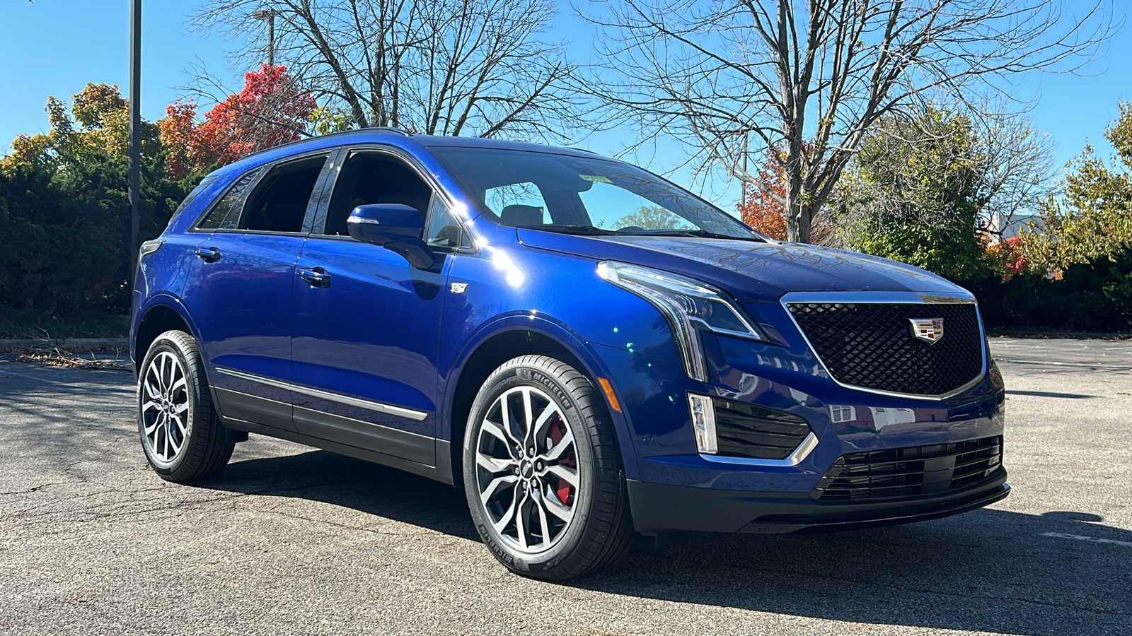 2025 Cadillac XT5 Sport 2