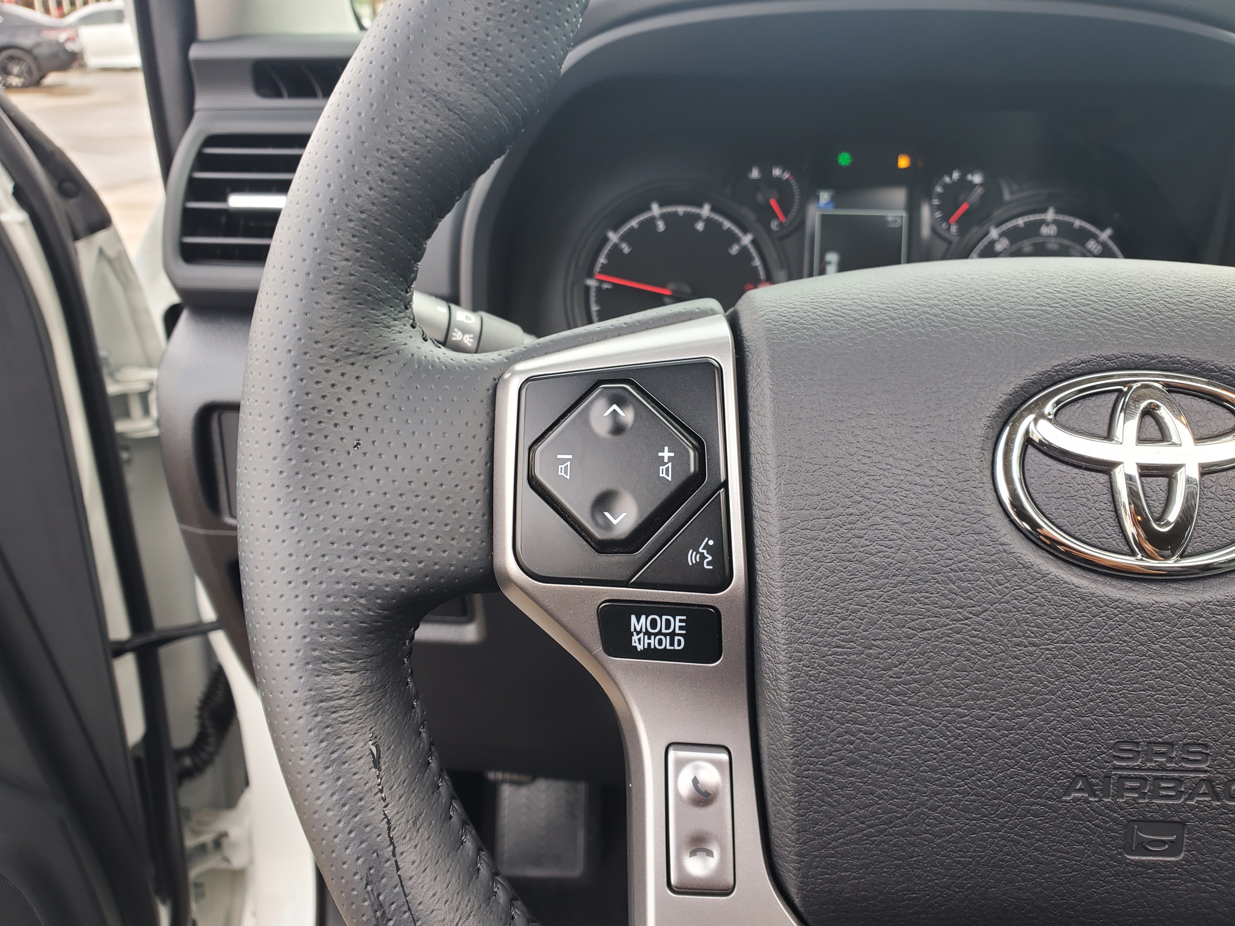 2023 Toyota 4Runner SR5 Premium 9