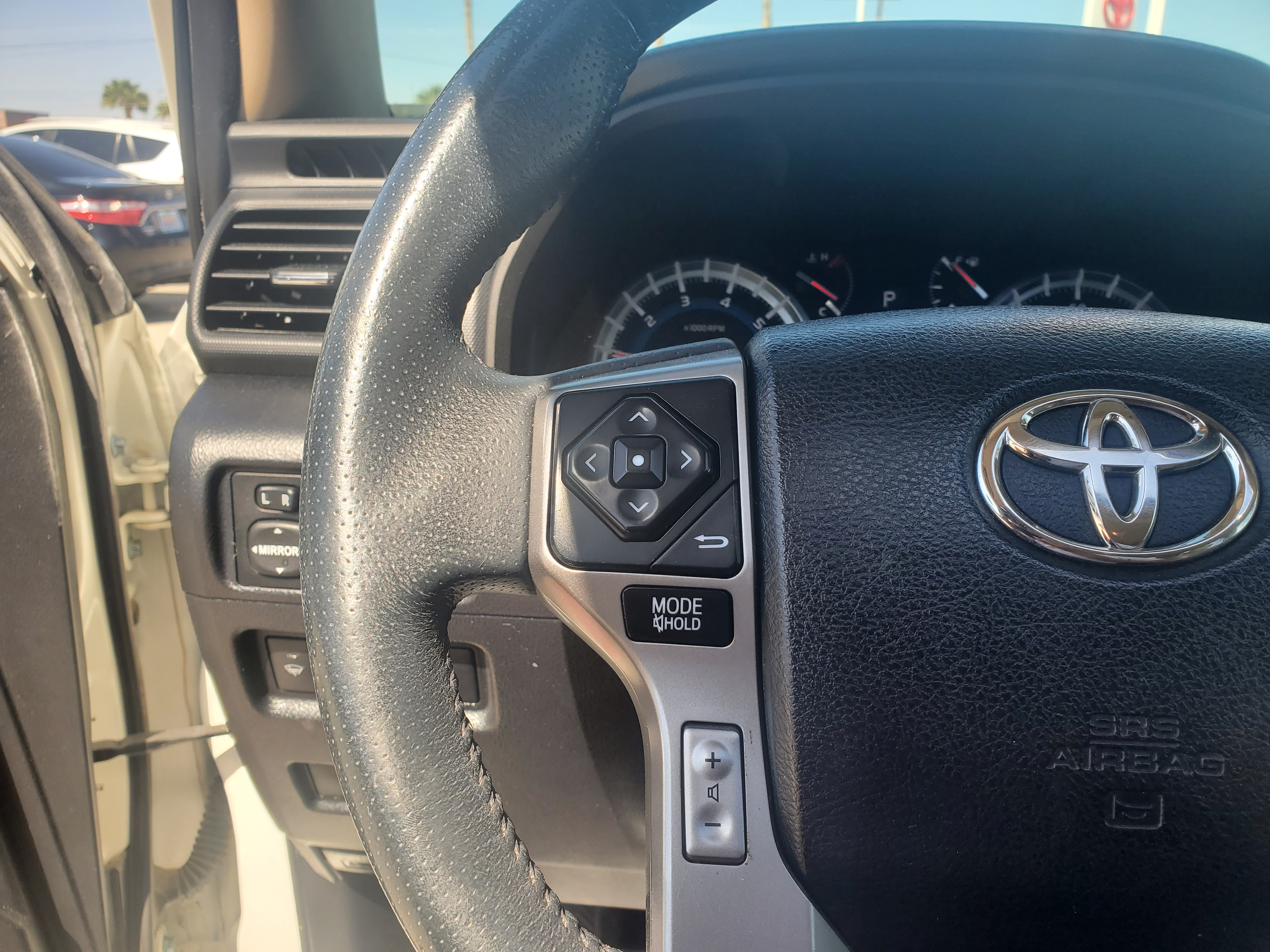 2018 Toyota 4Runner Limited 9