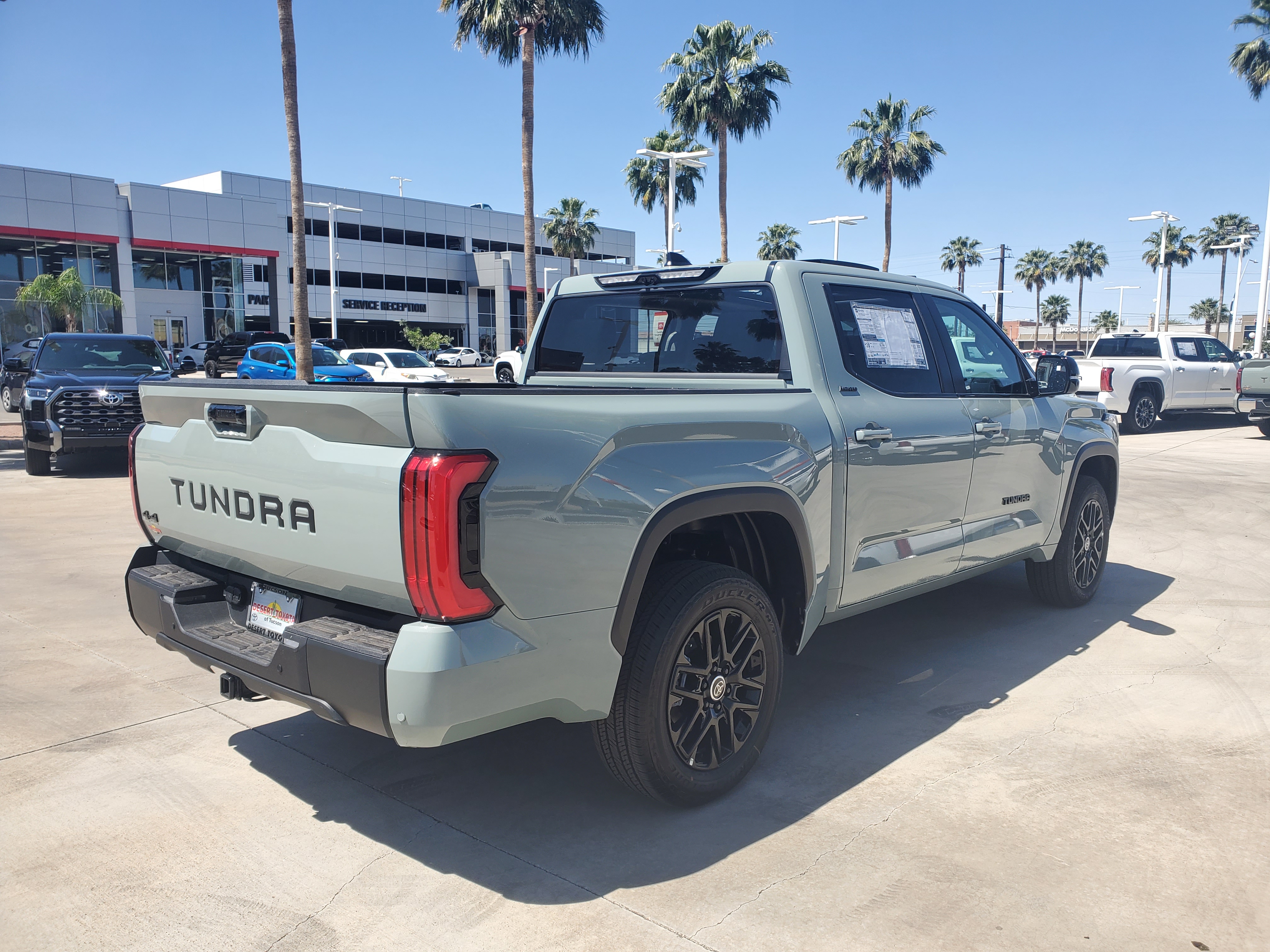 2024 Toyota Tundra Limited HV 22