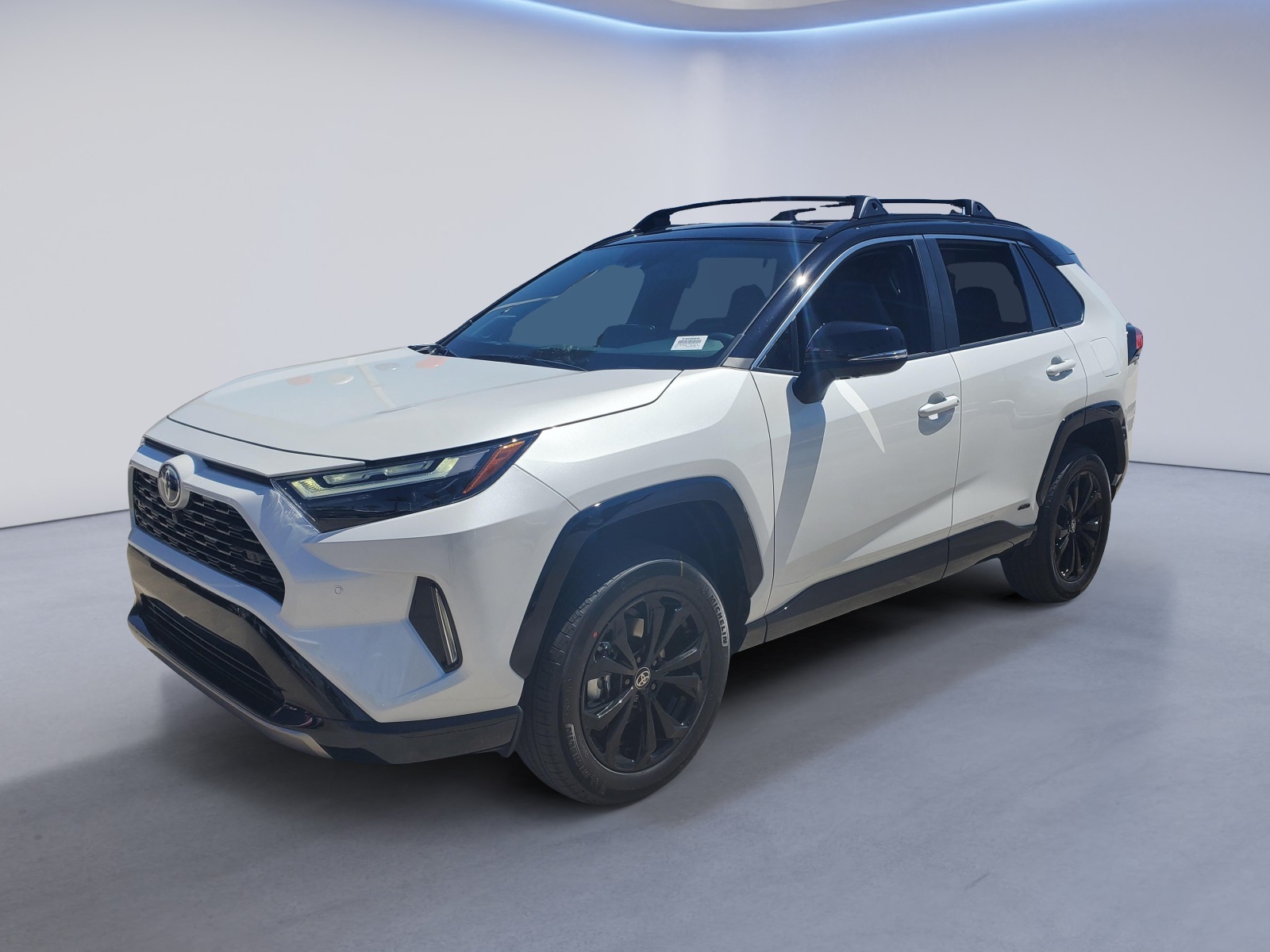 2024 Toyota RAV4 Hybrid XSE 1