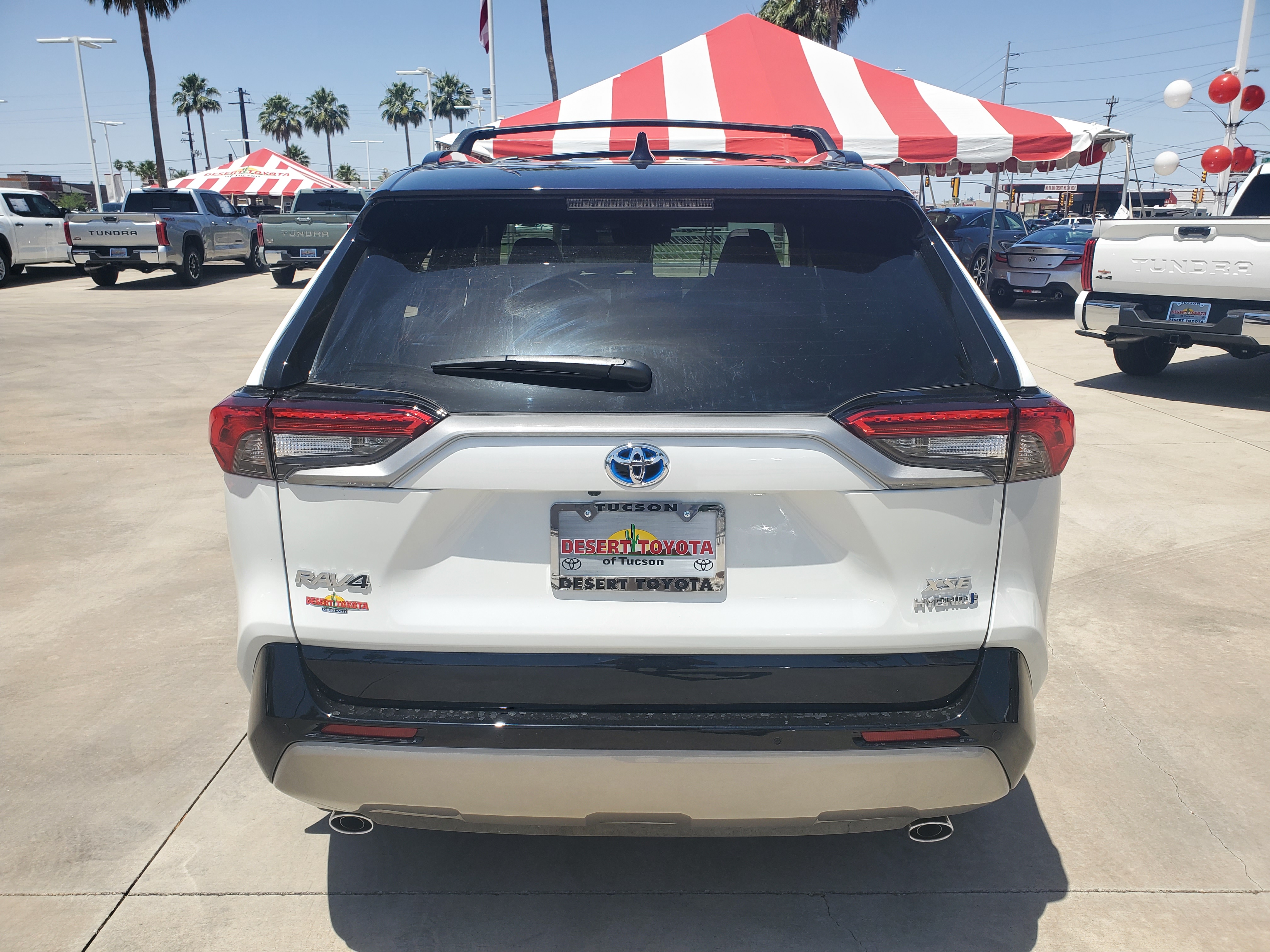 2024 Toyota RAV4 Hybrid XSE 22