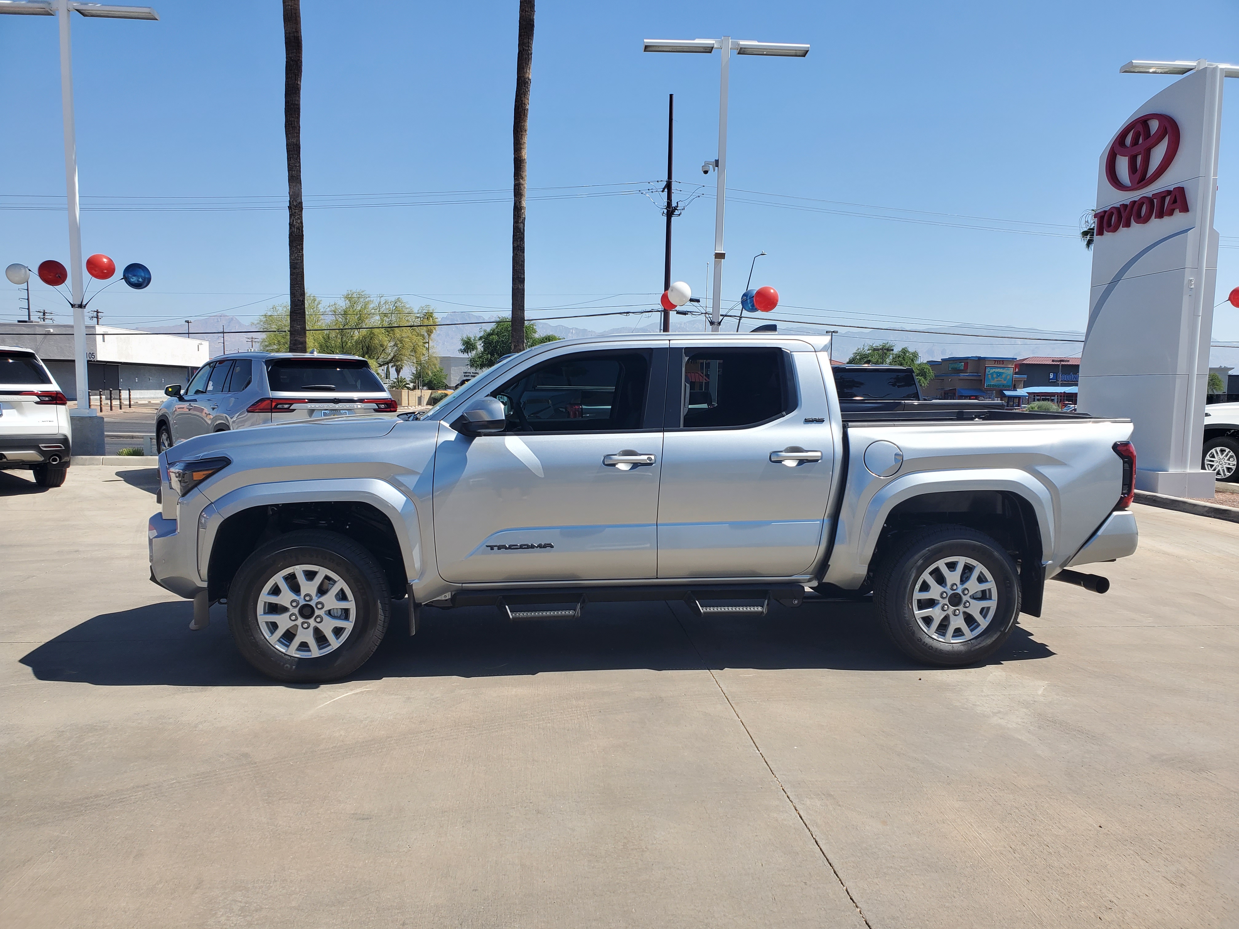 2024 Toyota Tacoma SR5 3