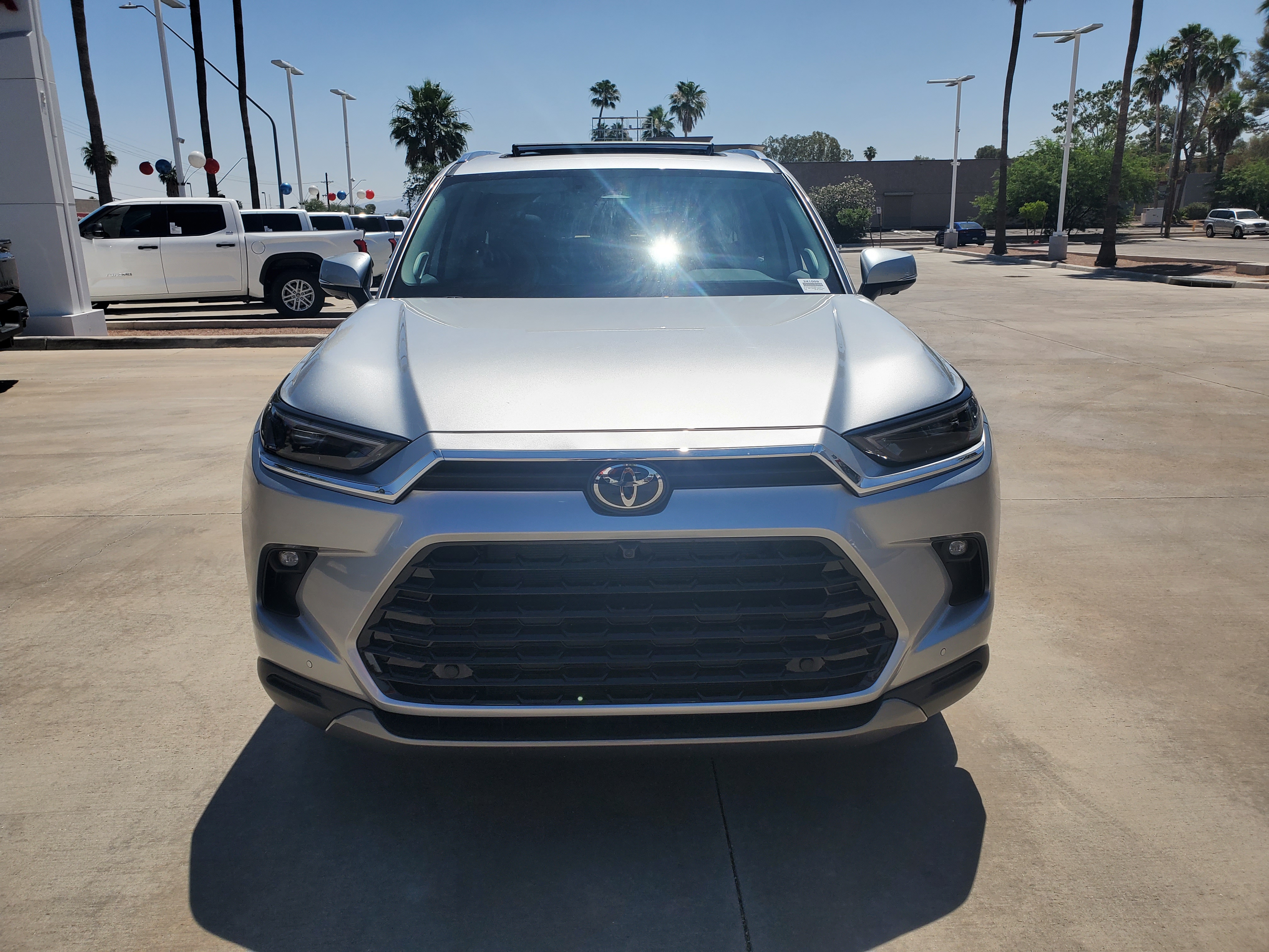 2024 Toyota Grand Highlander XLE 2