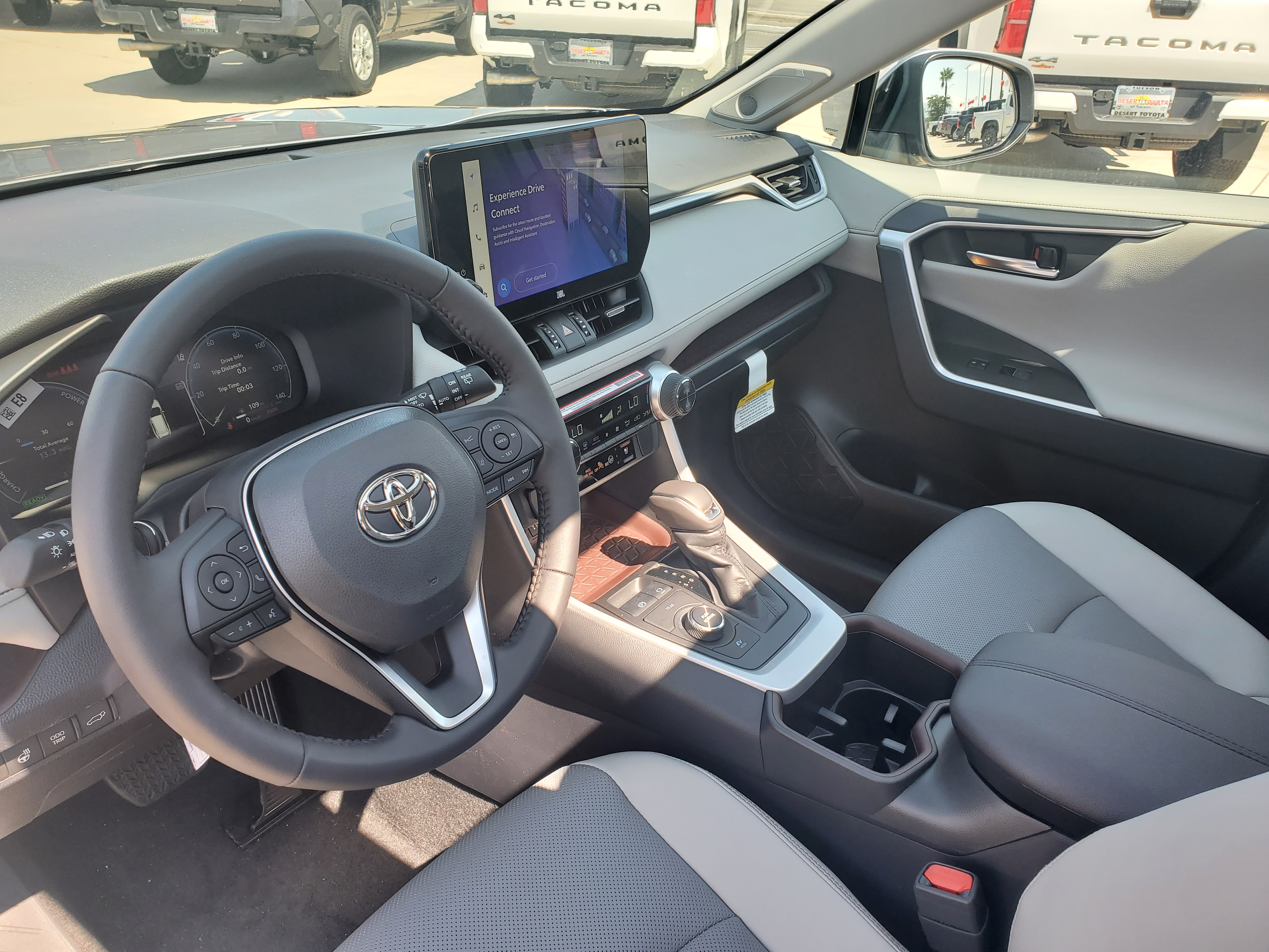 2024 Toyota RAV4 Hybrid Limited 14