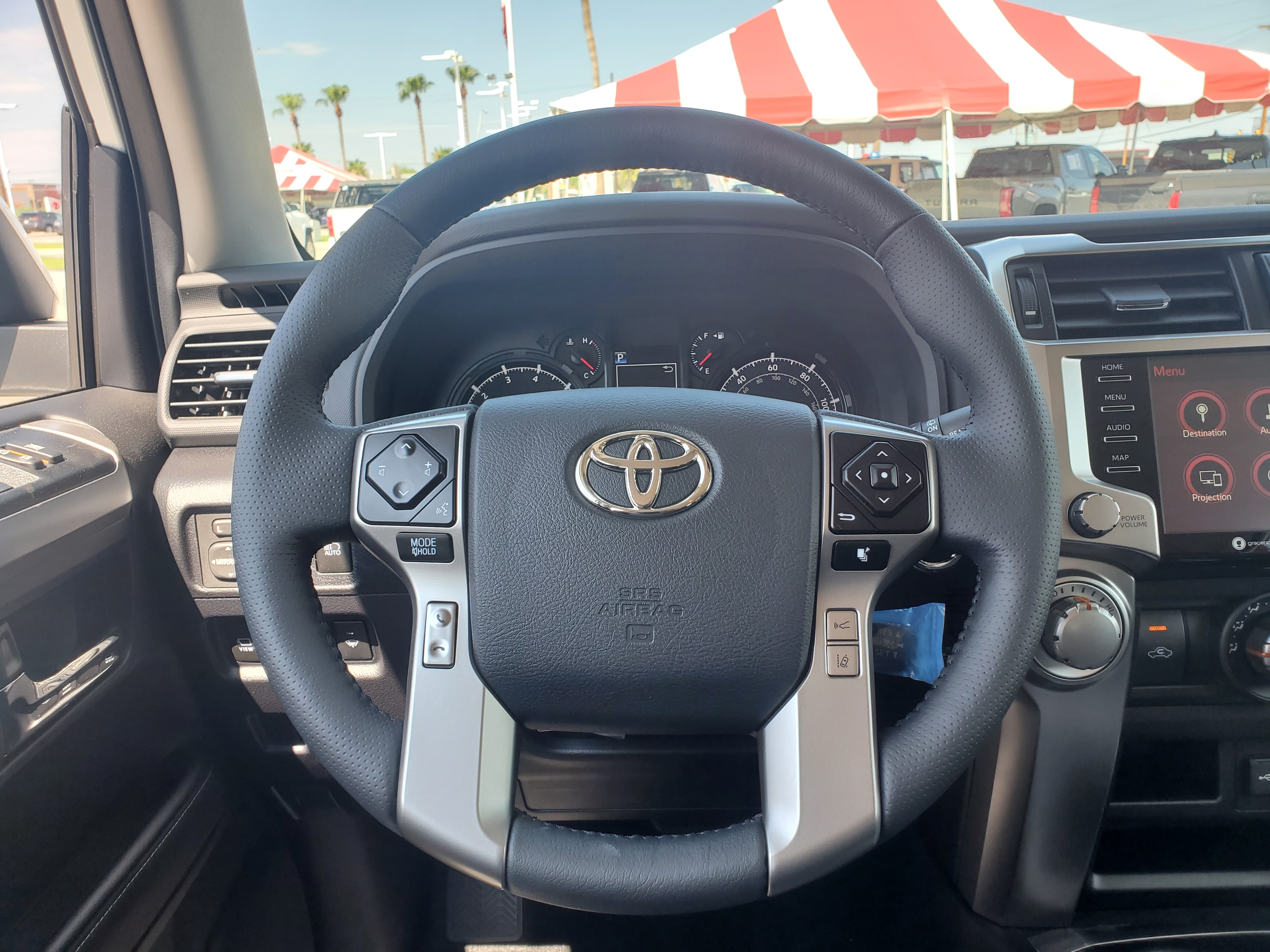 2024 Toyota 4Runner SR5 Premium 8