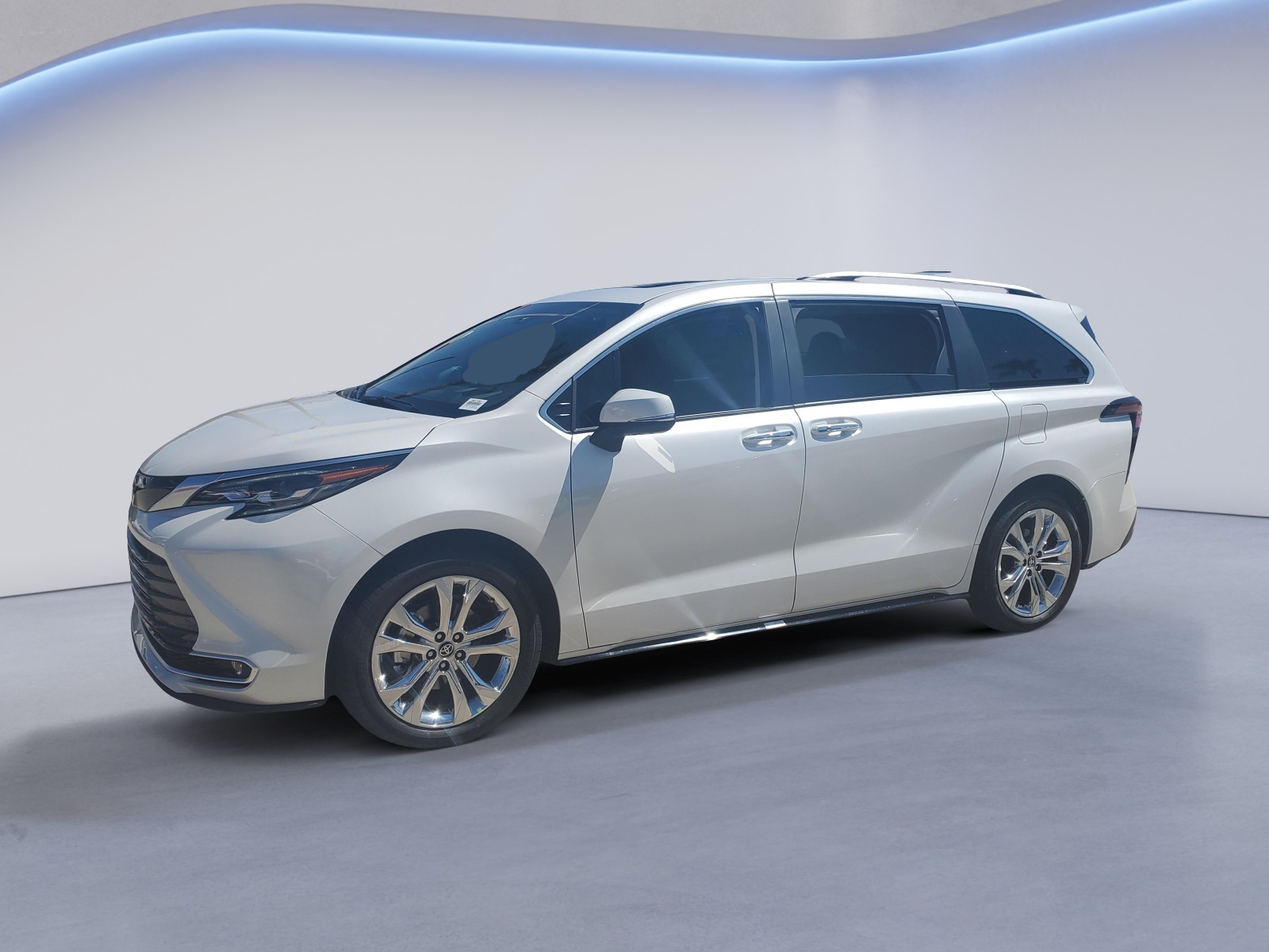 2024 Toyota Sienna Platinum 7-Passenger 1