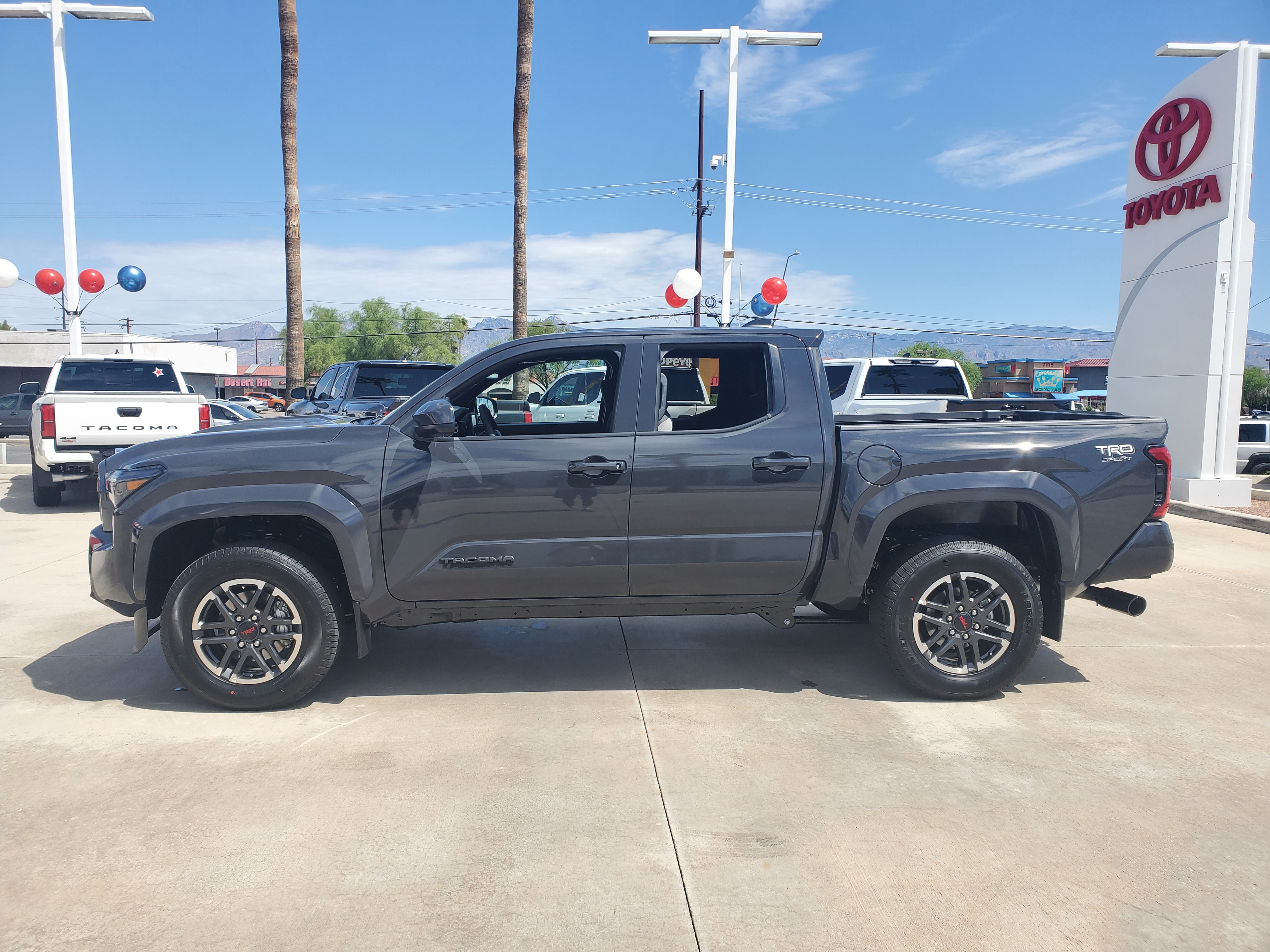 2024 Toyota Tacoma SR5 3