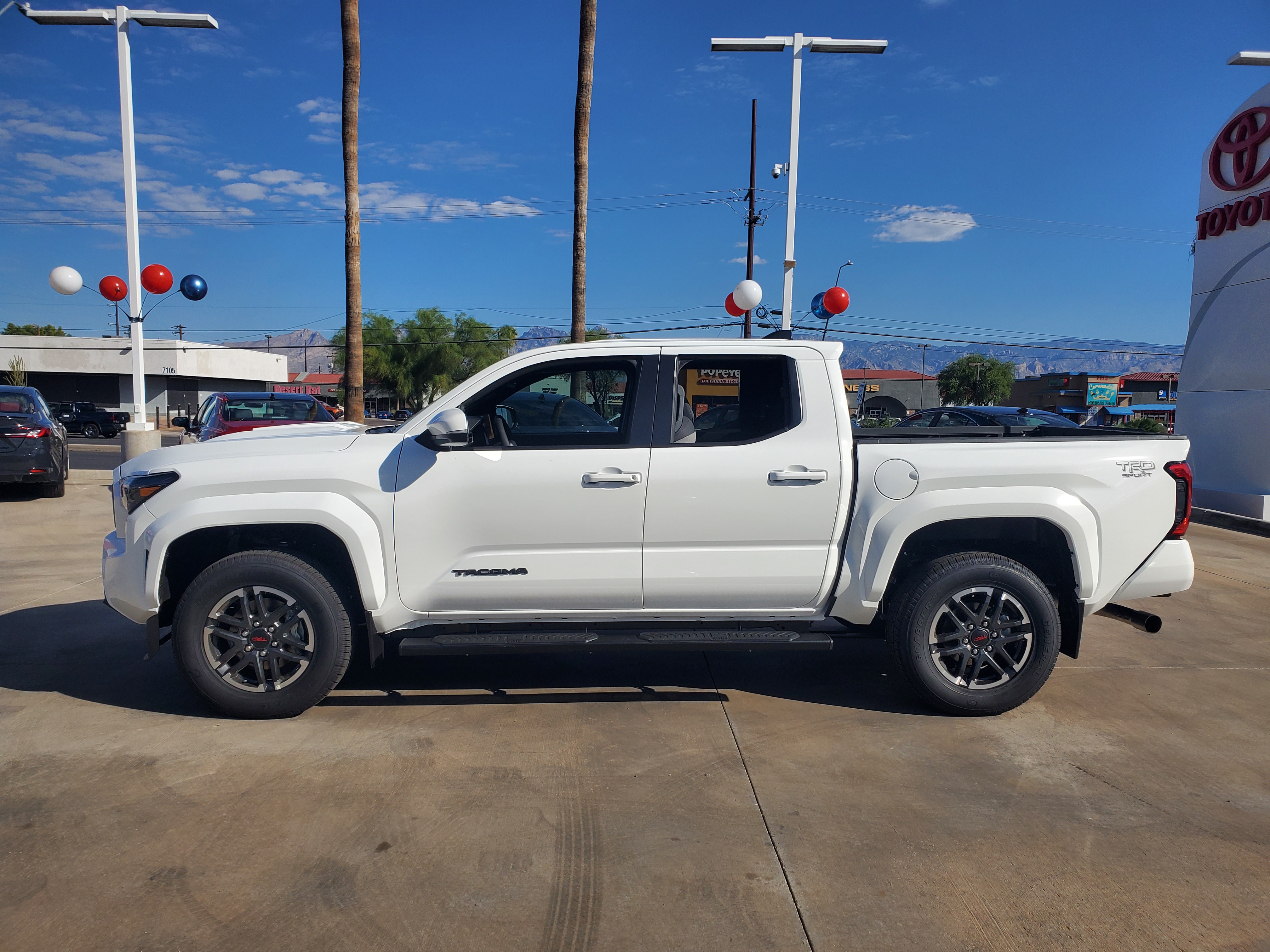 2024 Toyota Tacoma SR5 3