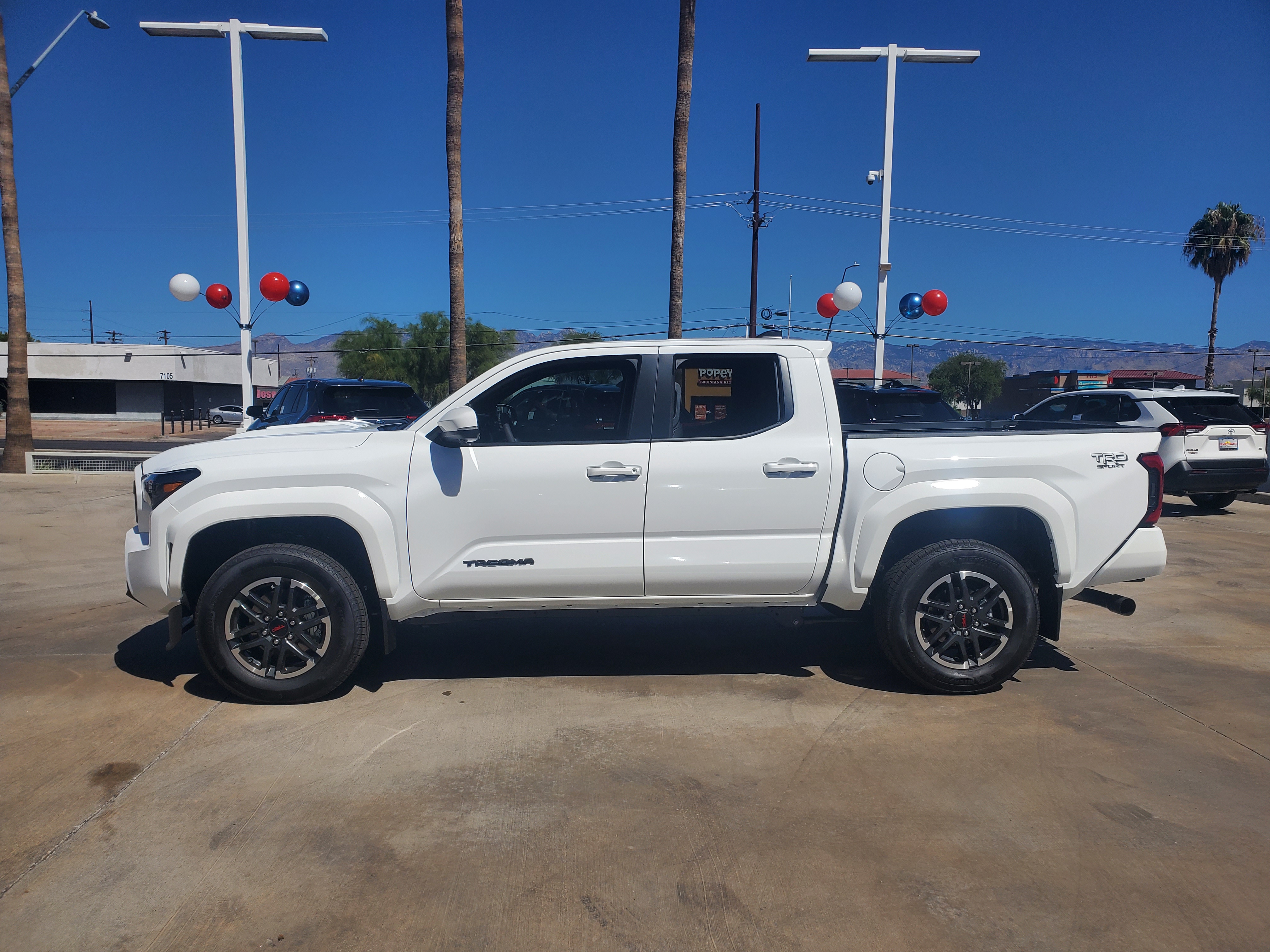 2024 Toyota Tacoma SR5 3