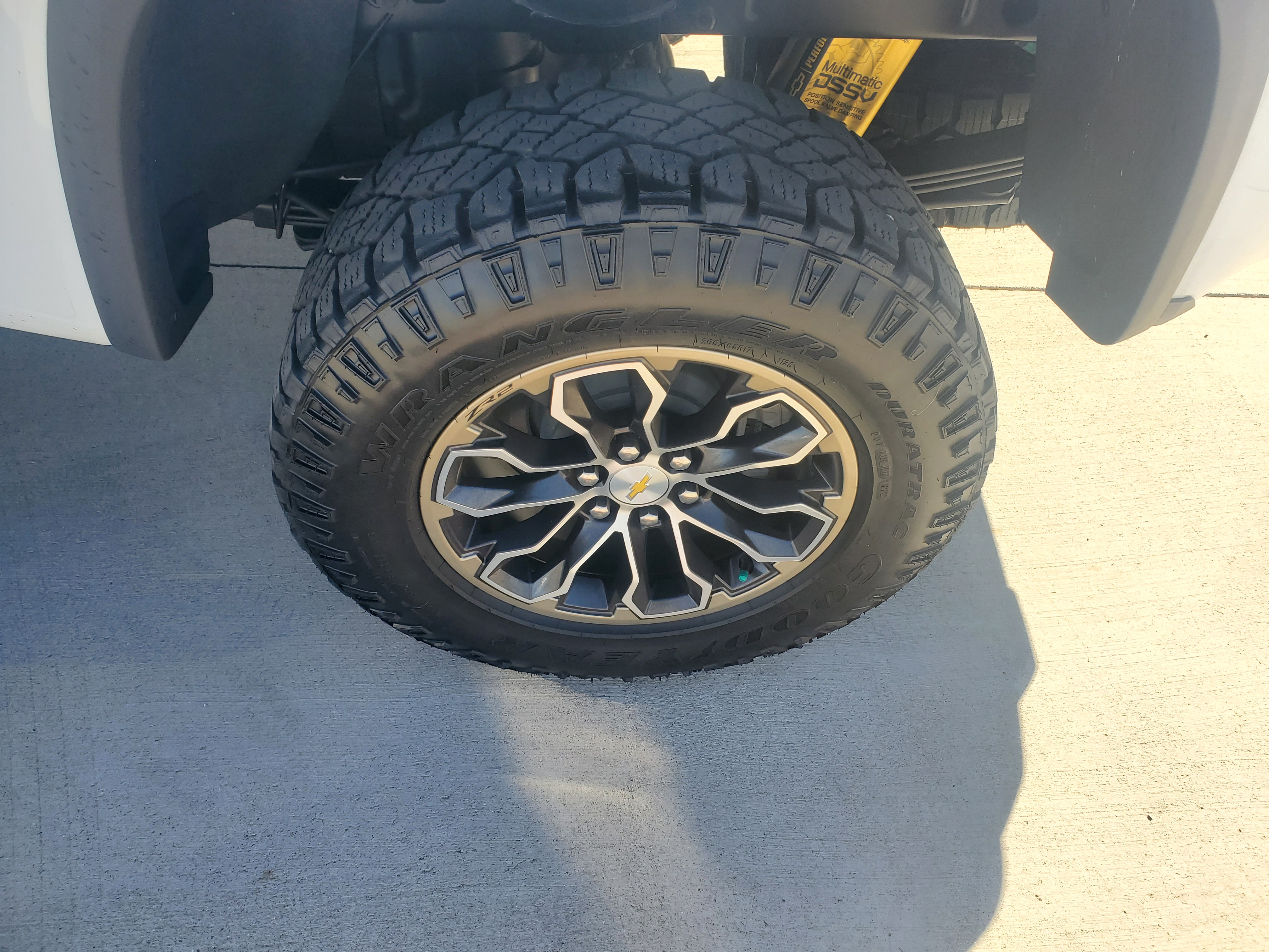 2022 Chevrolet Colorado ZR2 19