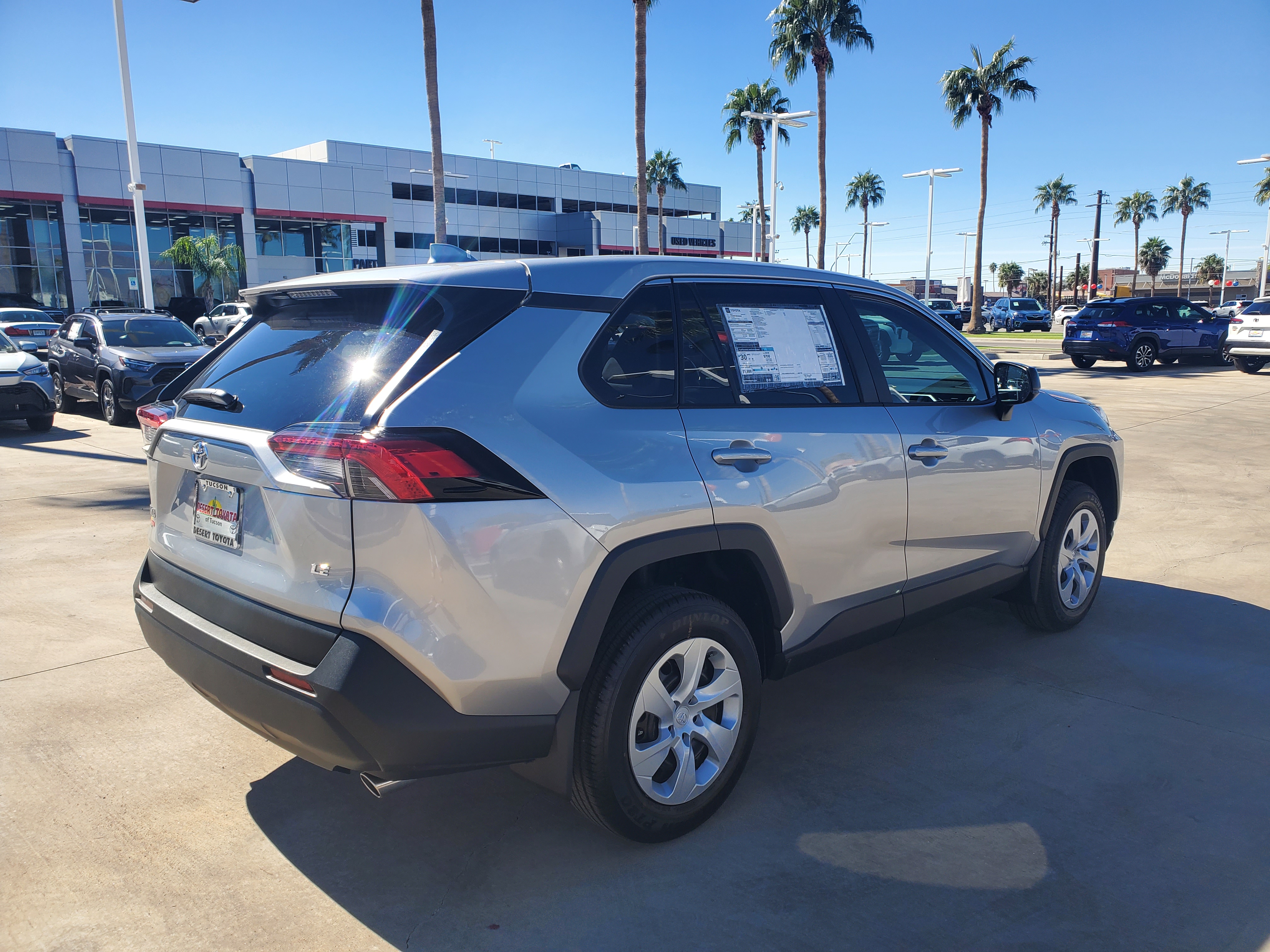 2024 Toyota RAV4 LE 21