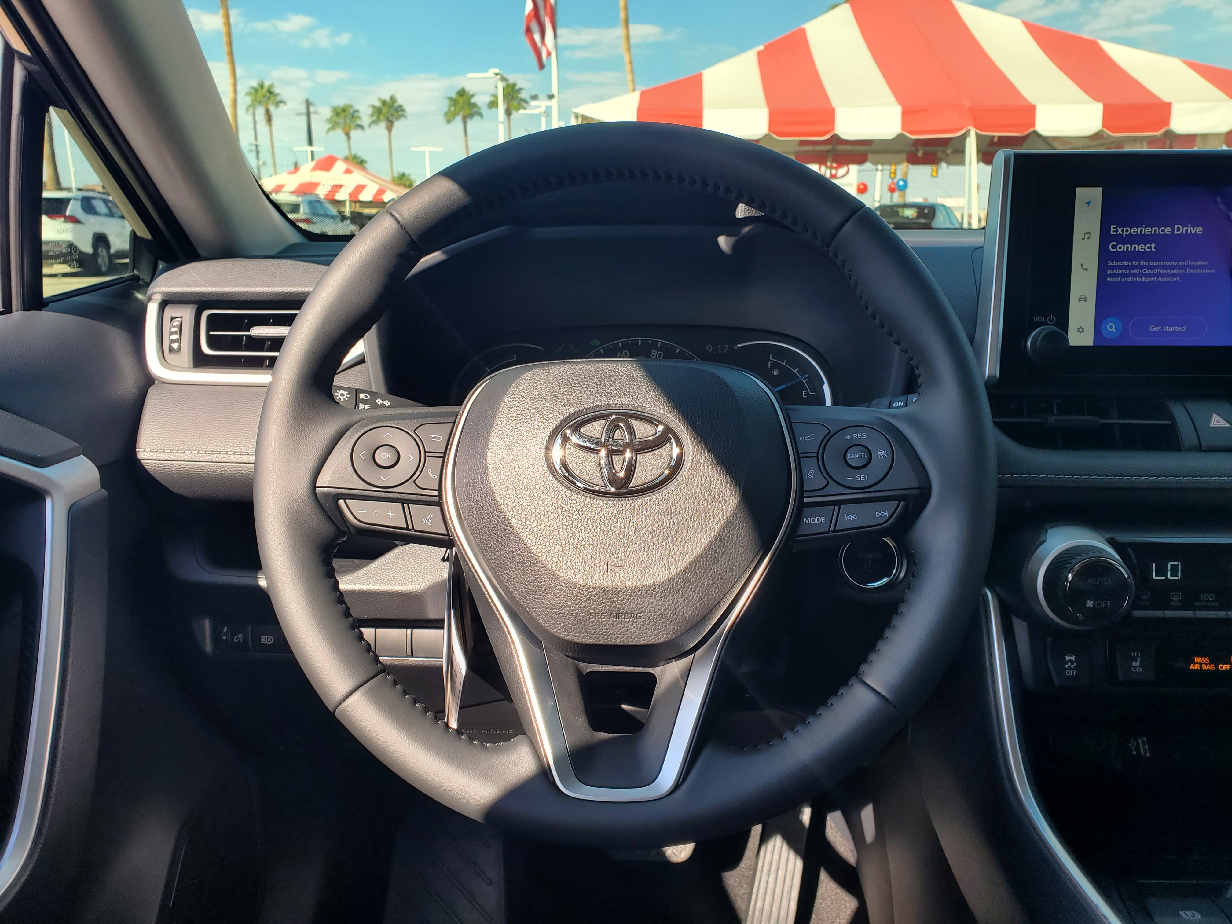 2024 Toyota RAV4 Hybrid XLE 8