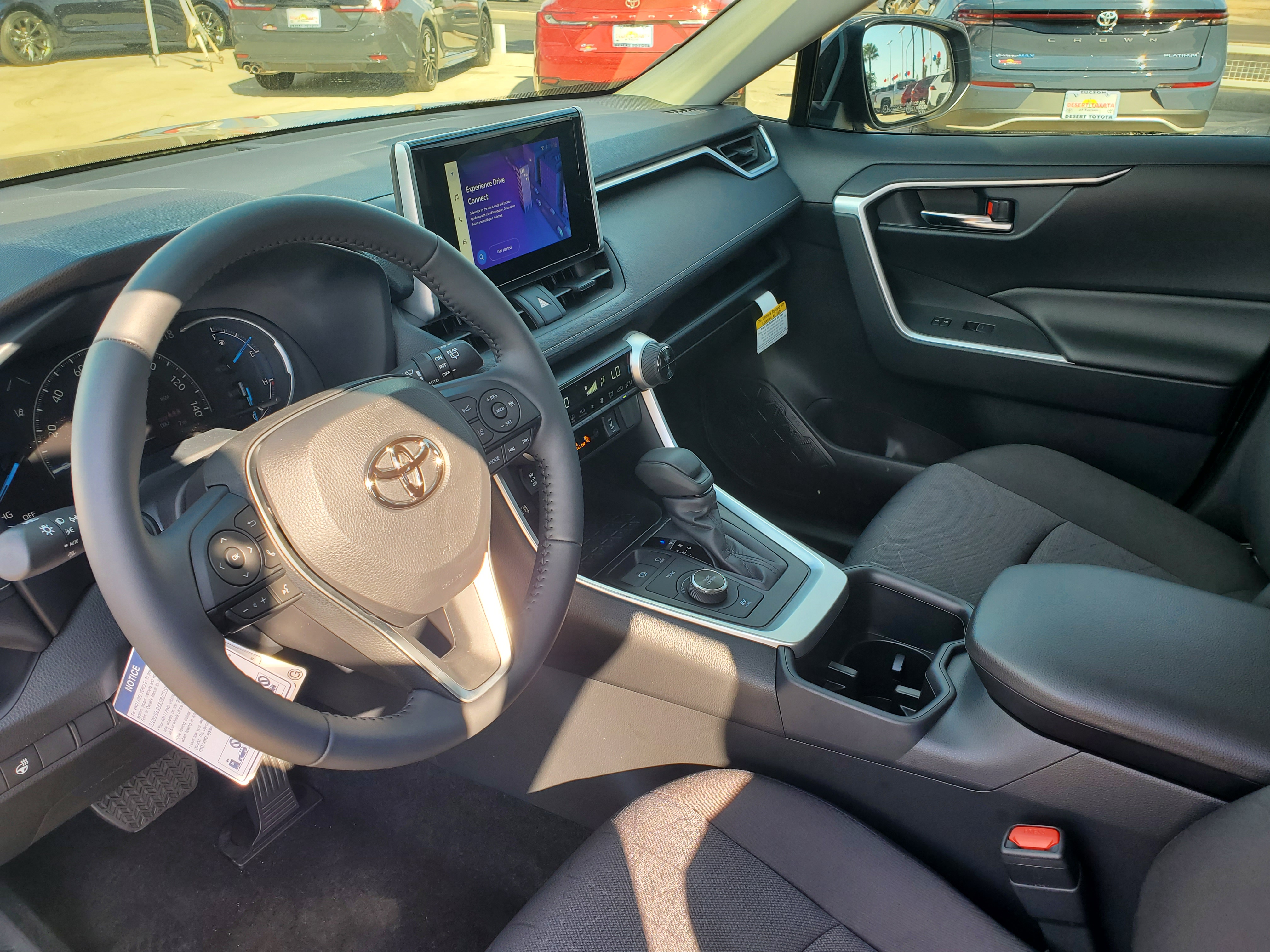 2024 Toyota RAV4 Hybrid XLE 14