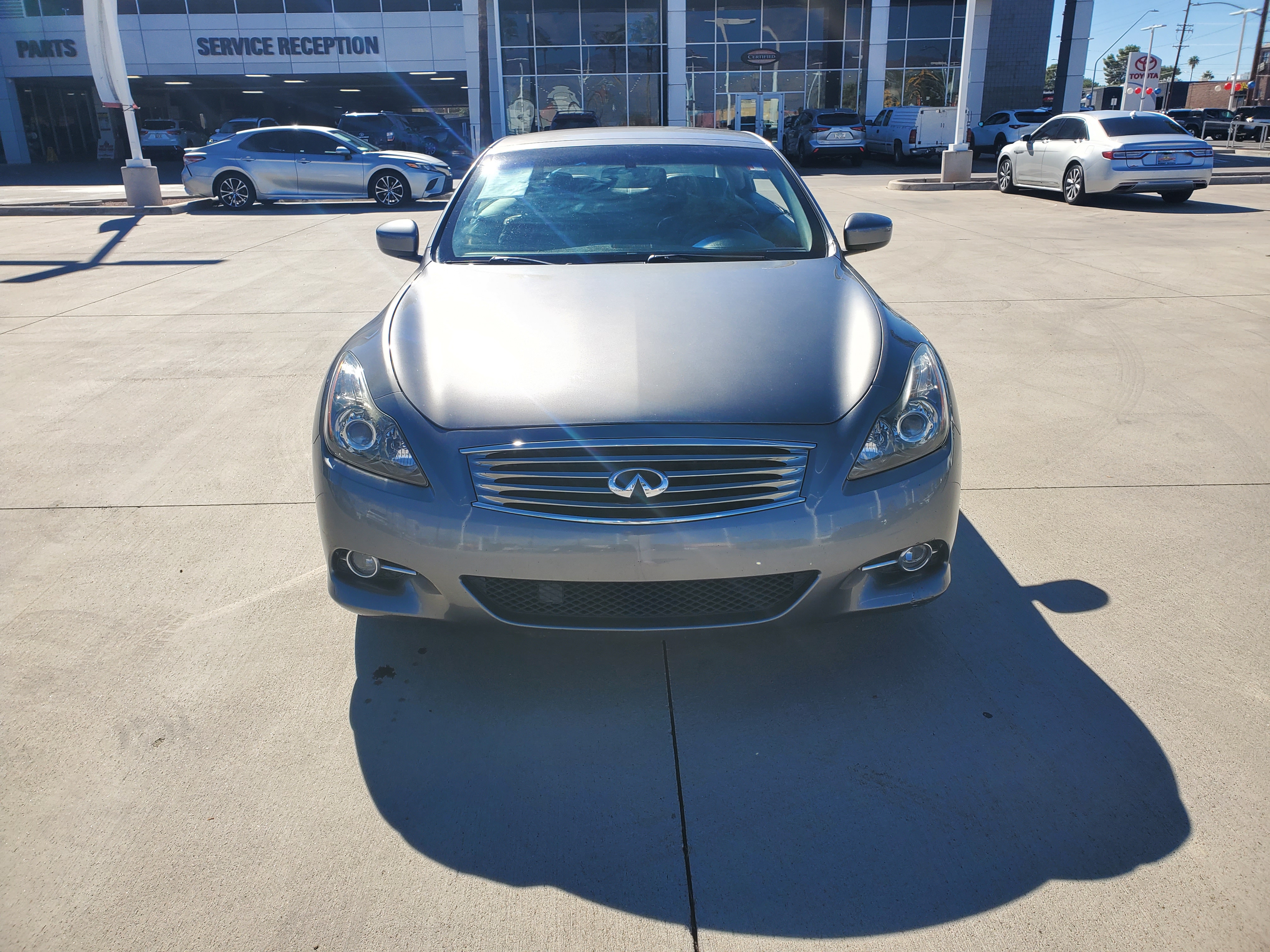 2015 INFINITI Q60 Base 2