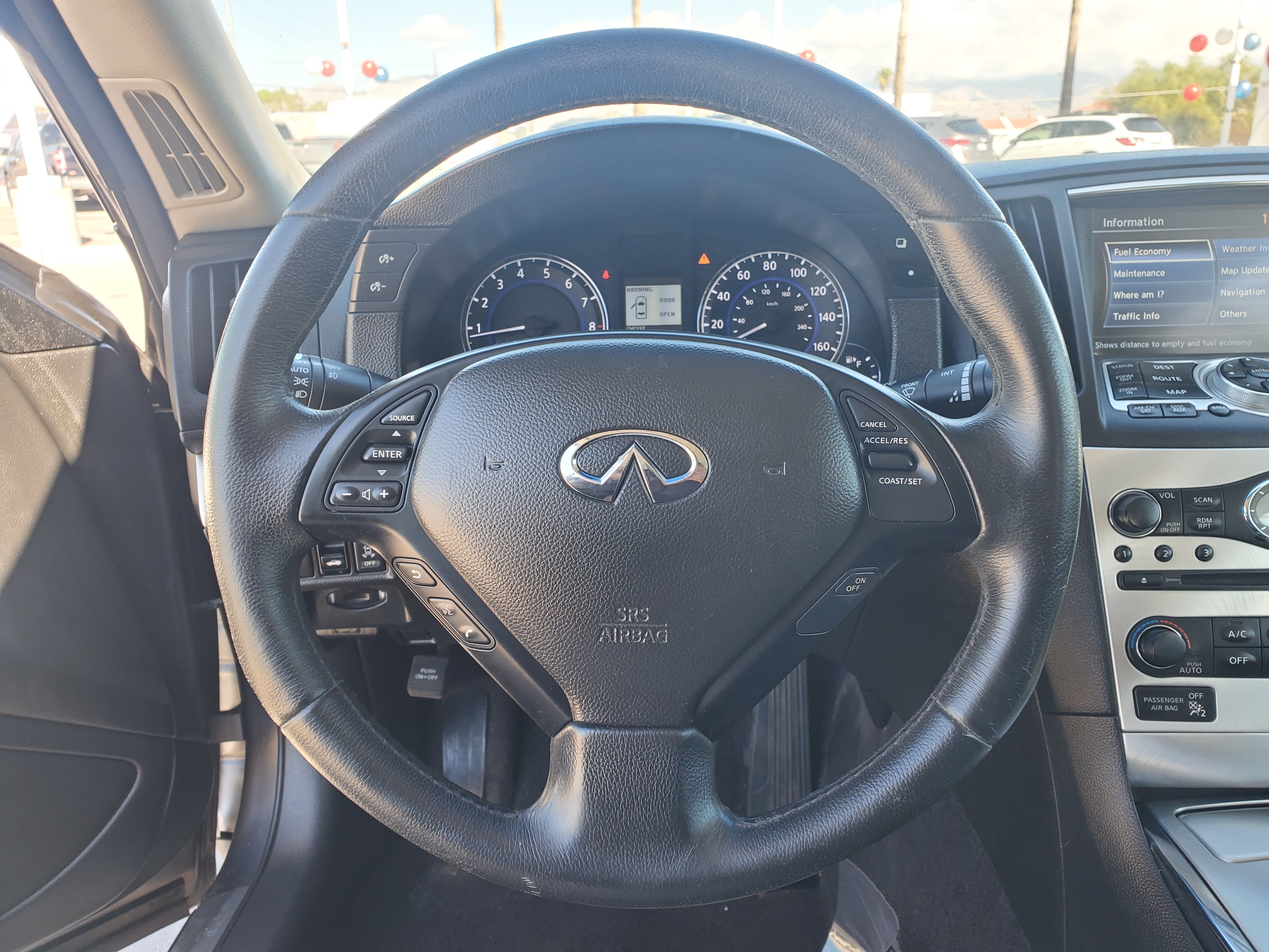 2015 INFINITI Q60 Base 8