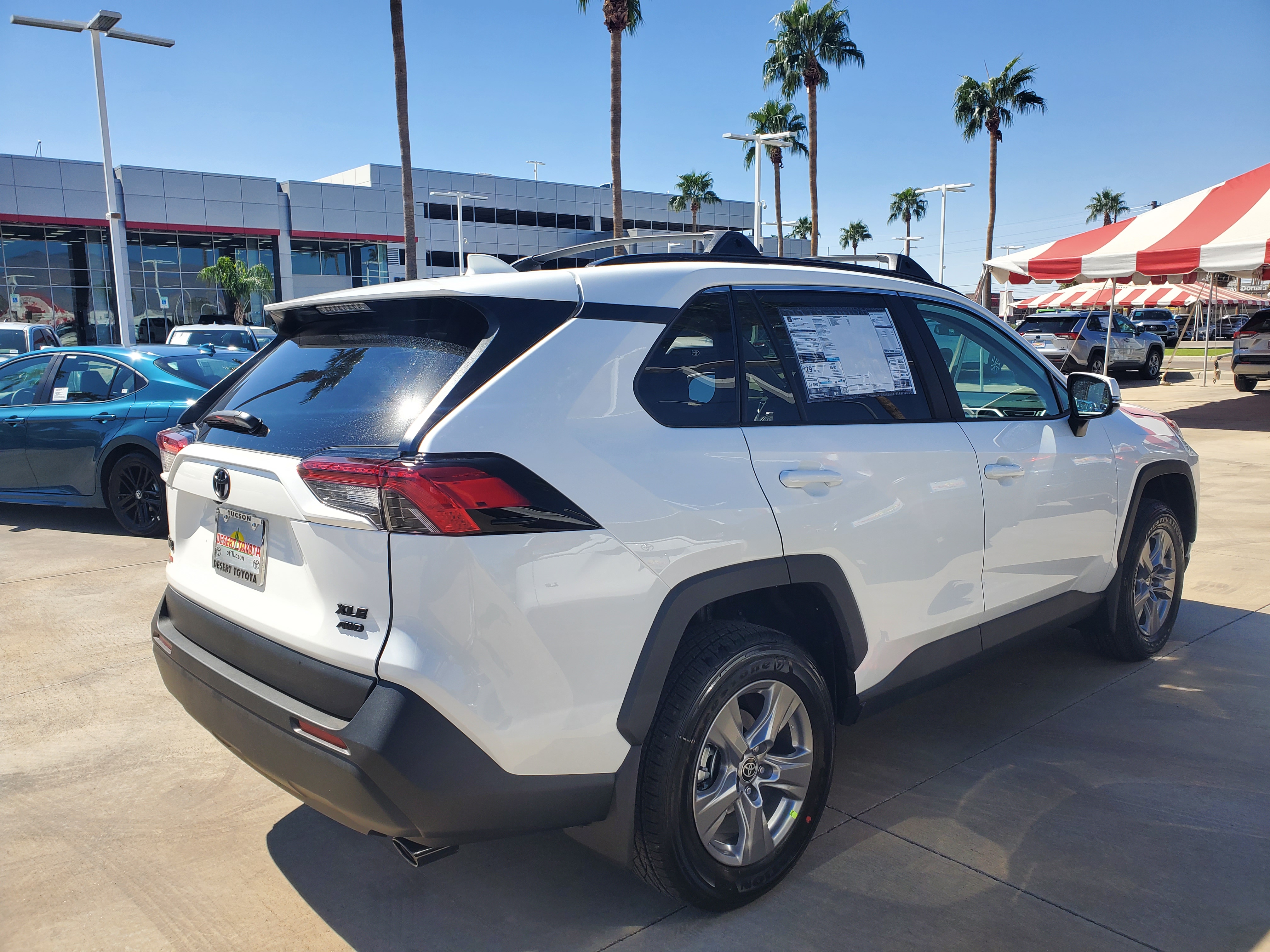 2024 Toyota RAV4 XLE 21