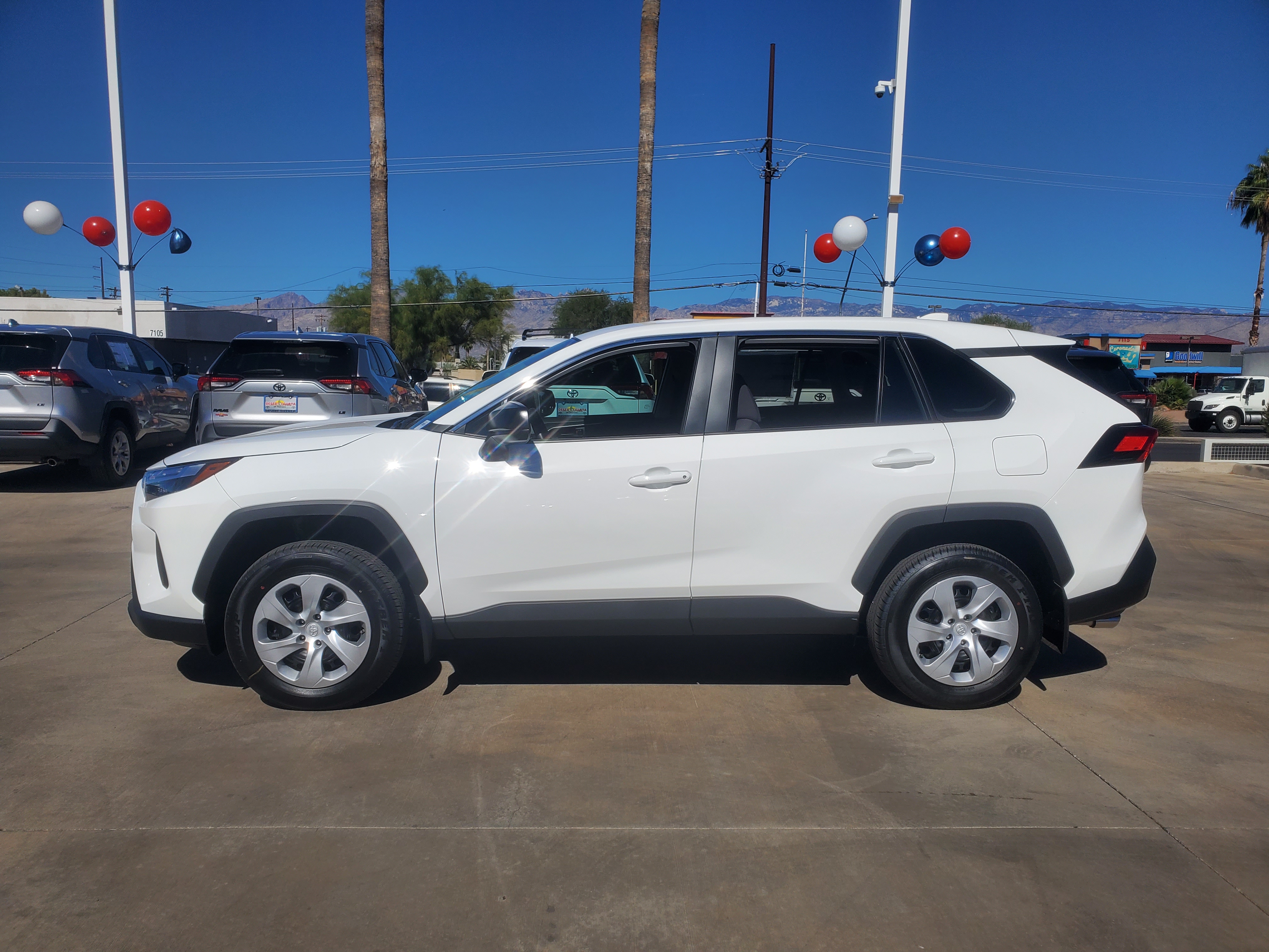 2024 Toyota RAV4 LE 3