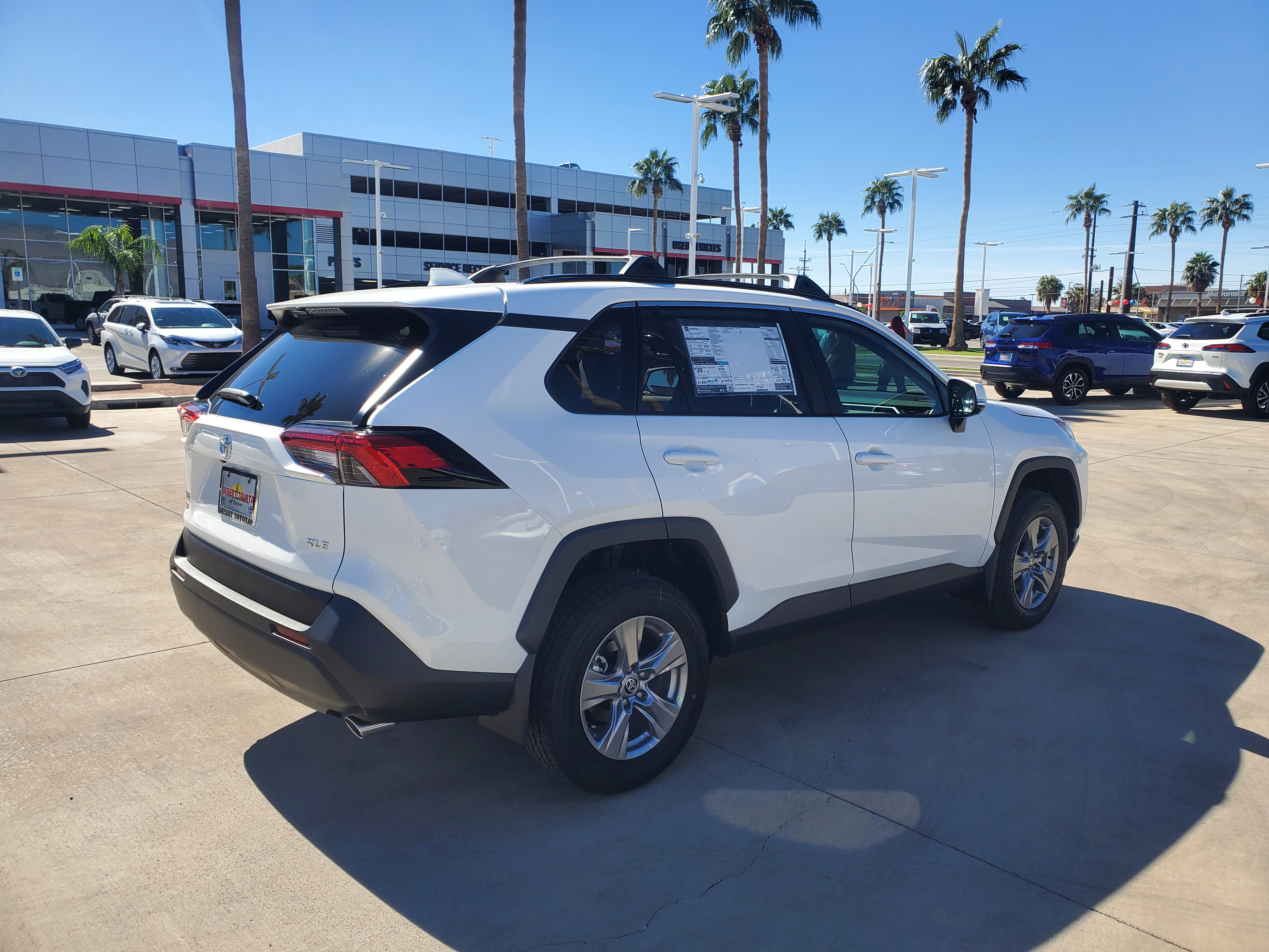 2024 Toyota RAV4 XLE 20