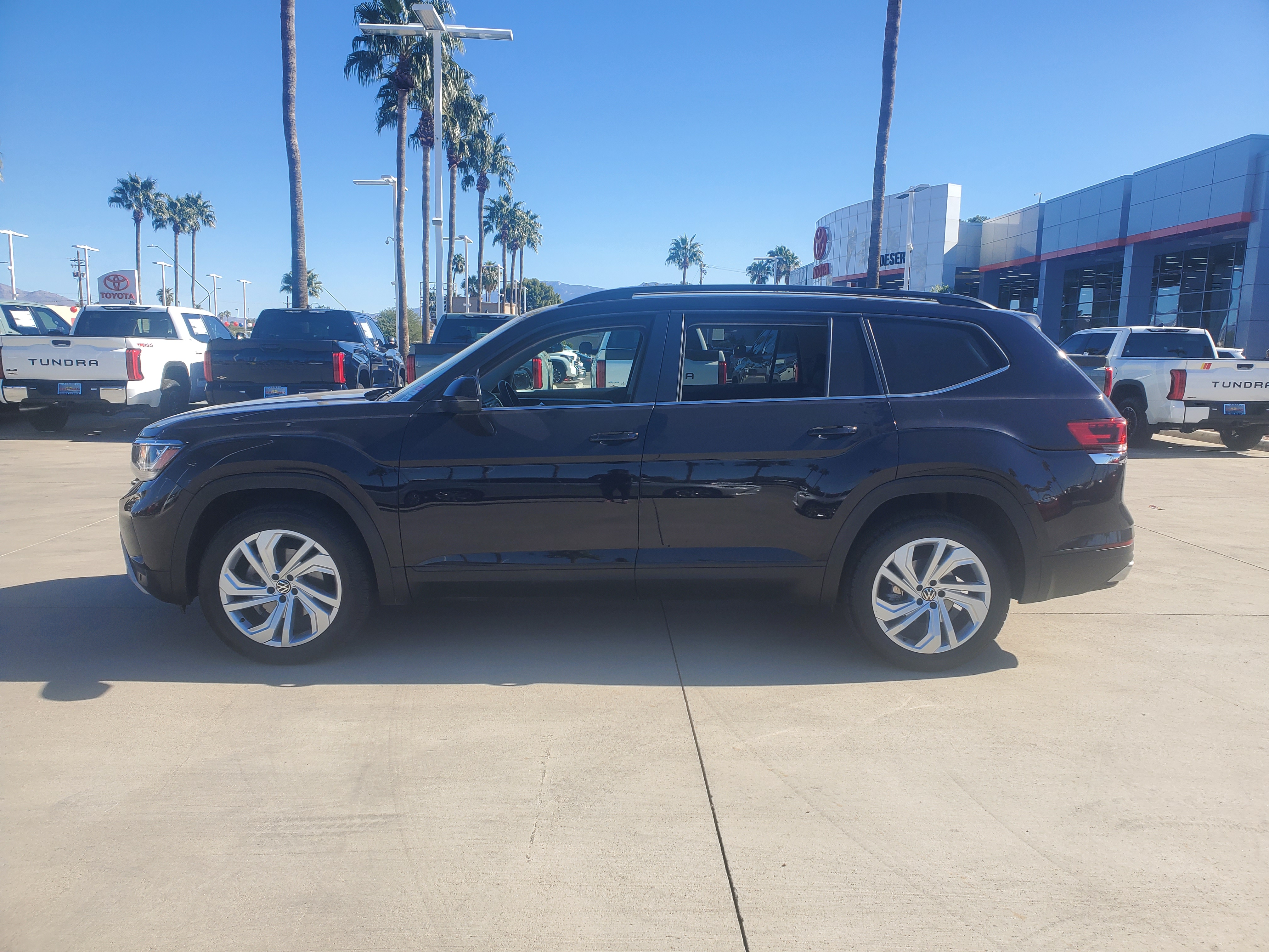 2021 Volkswagen Atlas 3.6L V6 SE w/Technology 3