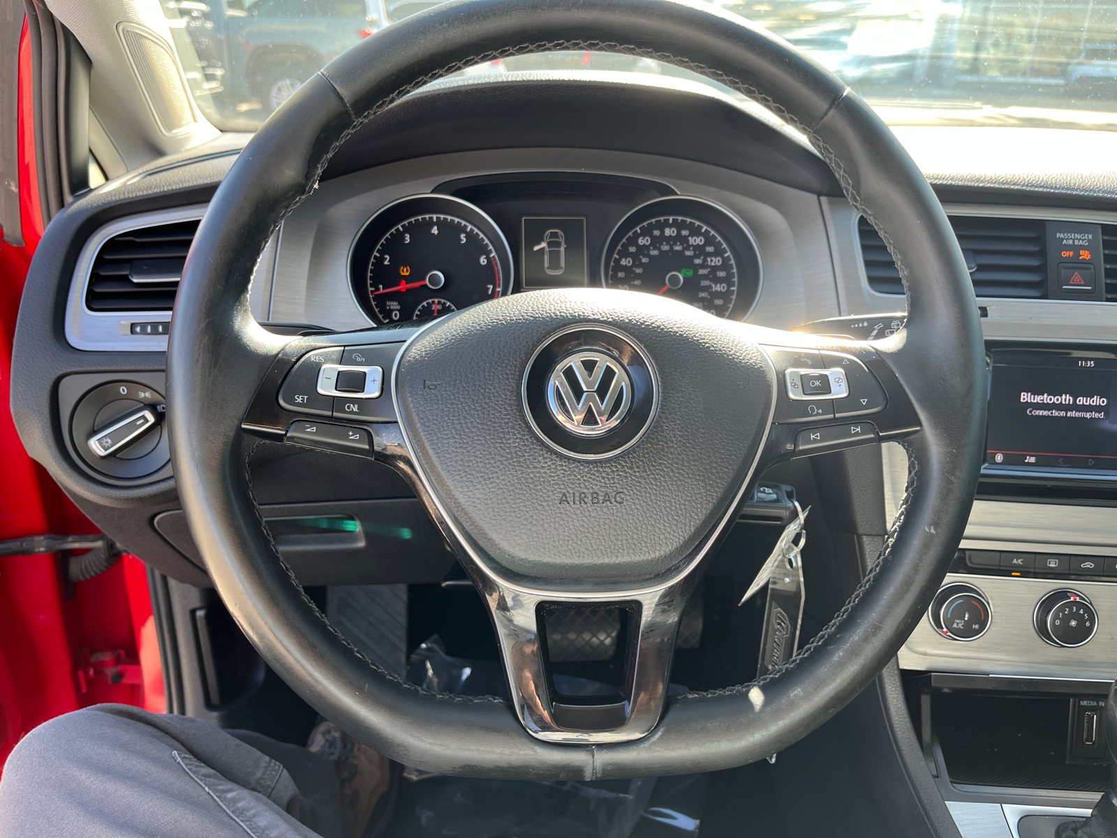 2015 Volkswagen Golf TSI S 4-Door 7