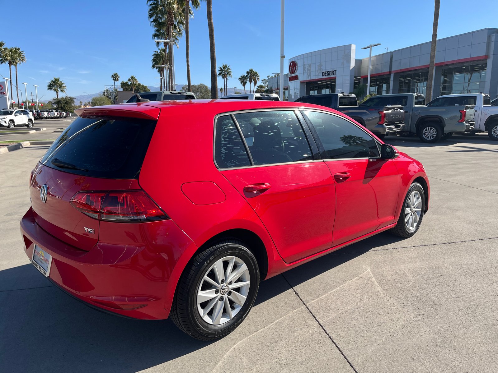 2015 Volkswagen Golf TSI S 4-Door 22