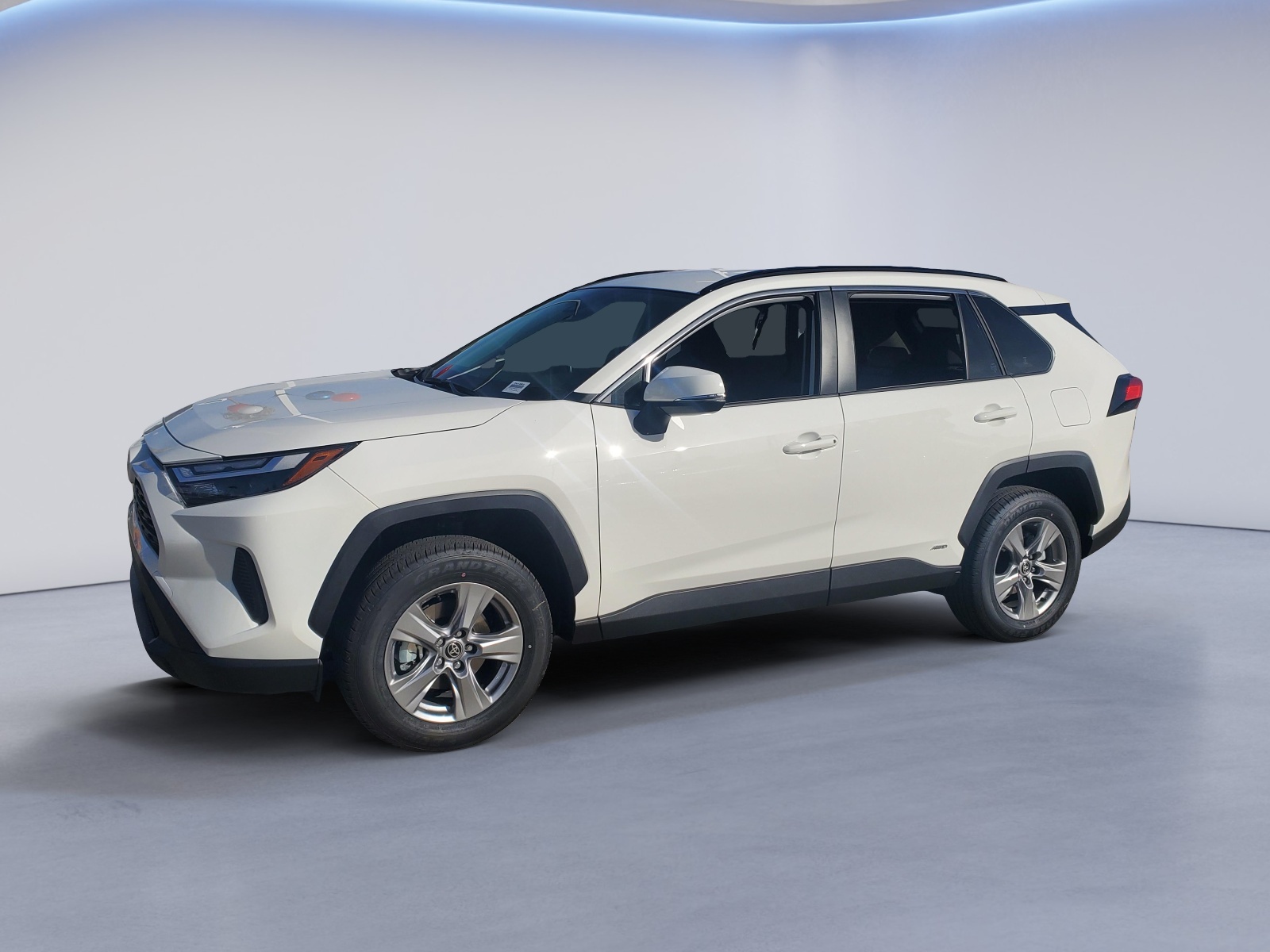 2024 Toyota RAV4 Hybrid XLE 1