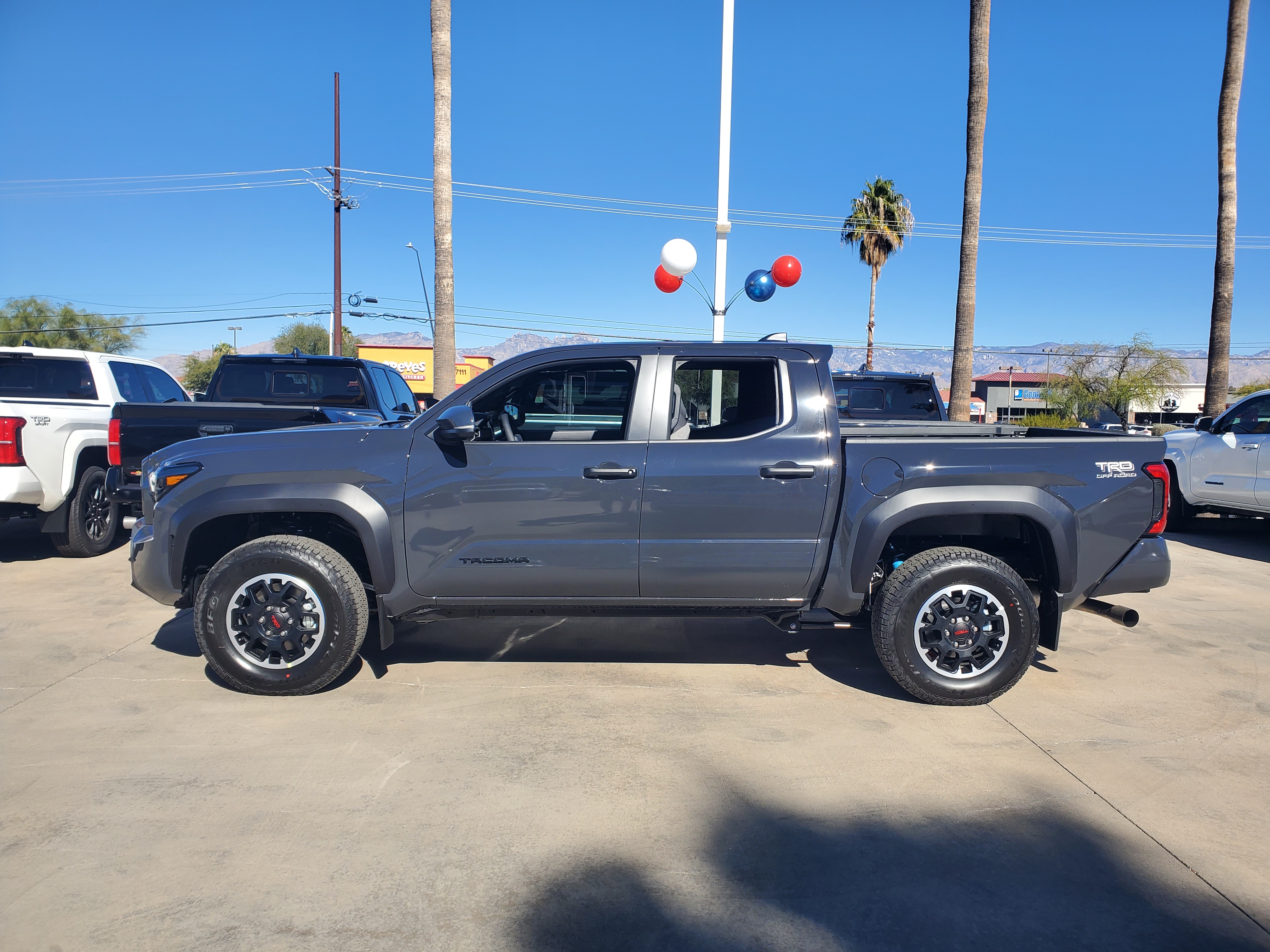 2024 Toyota Tacoma SR5 3