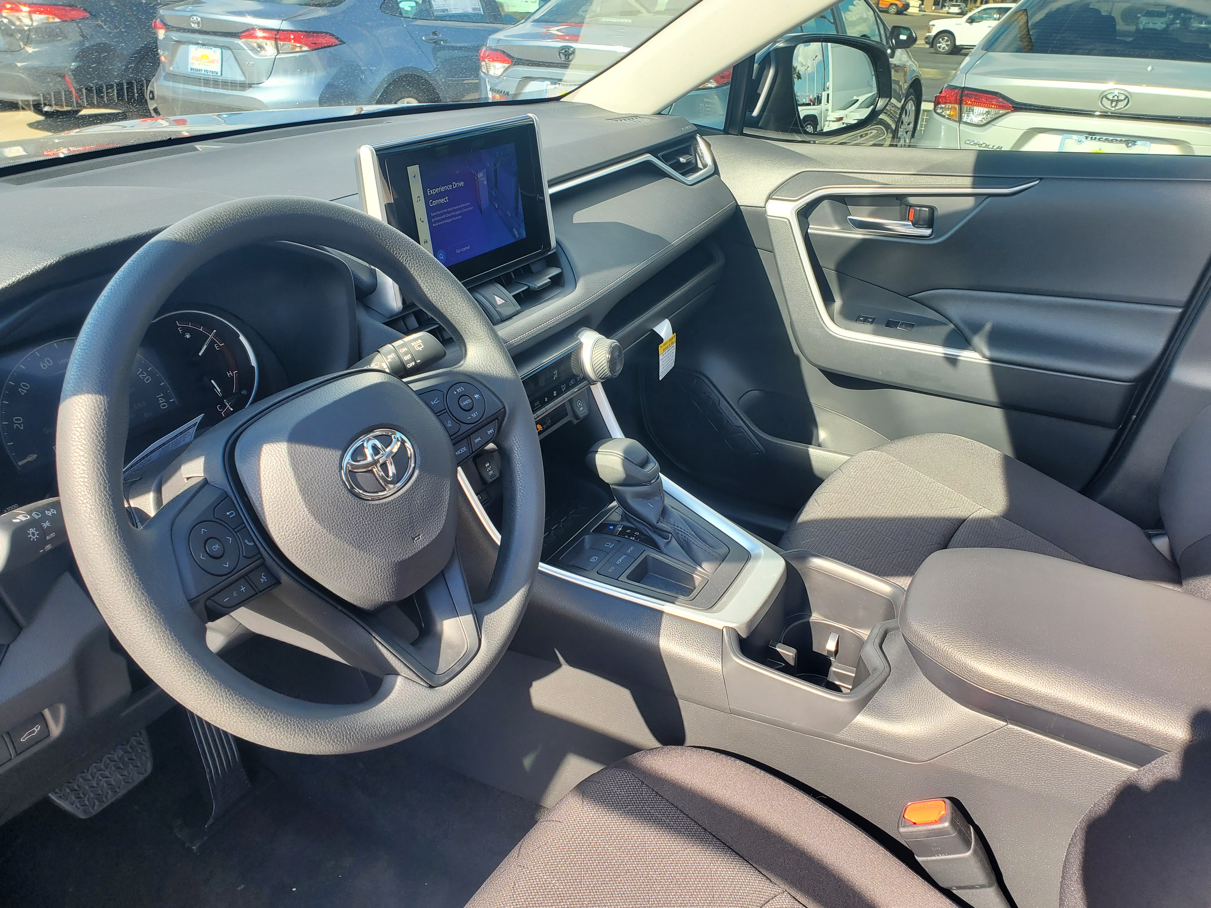 2024 Toyota RAV4 XLE 14